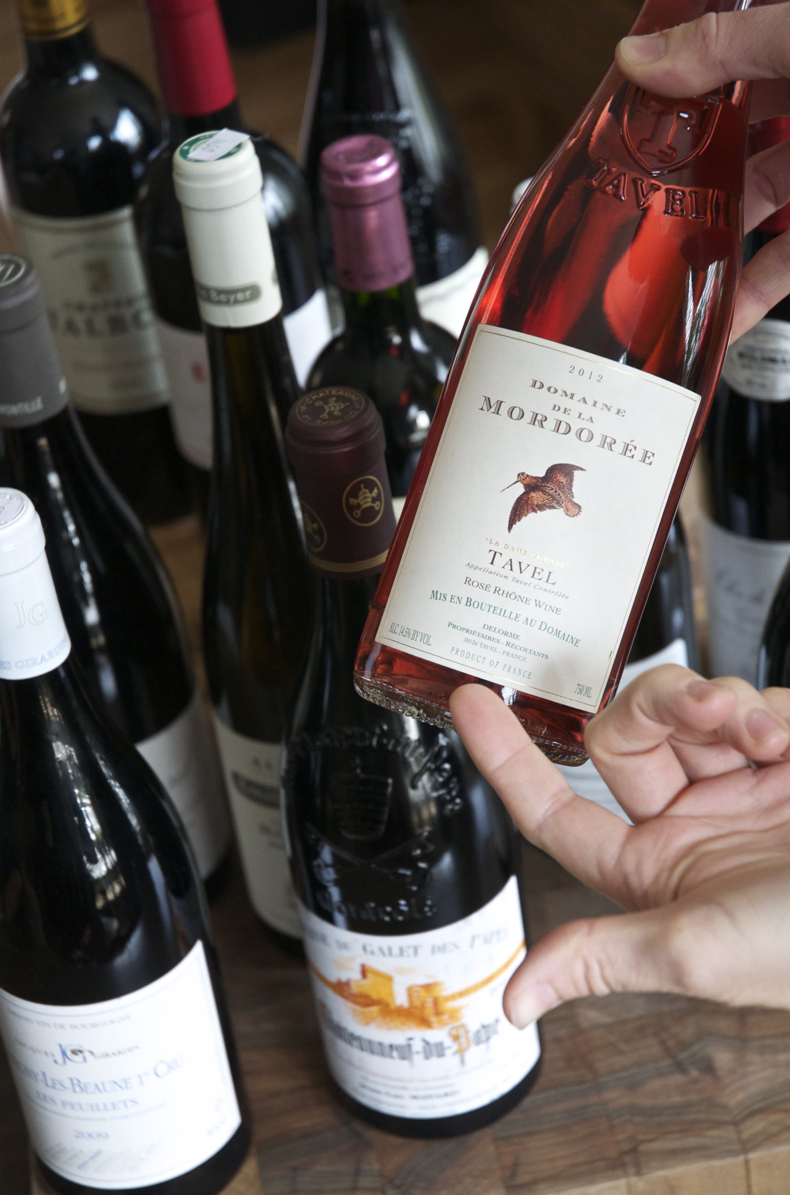 Wine Labels: Eduardo del Fraile: 9788492643332: Amazon.com