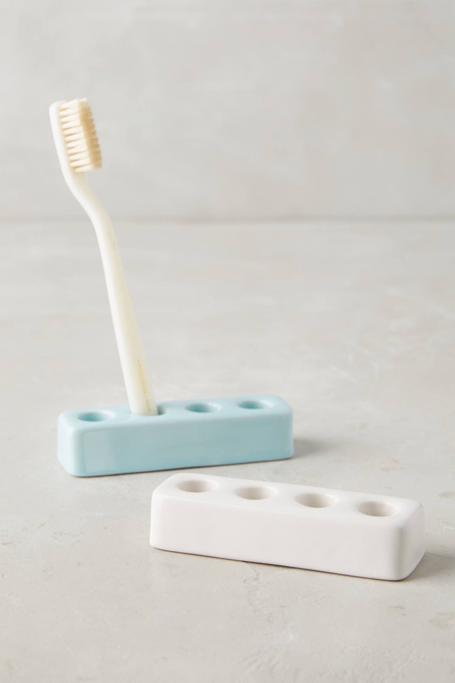 The Best Most Sanitary Place To Store A Toothbrush Apartment