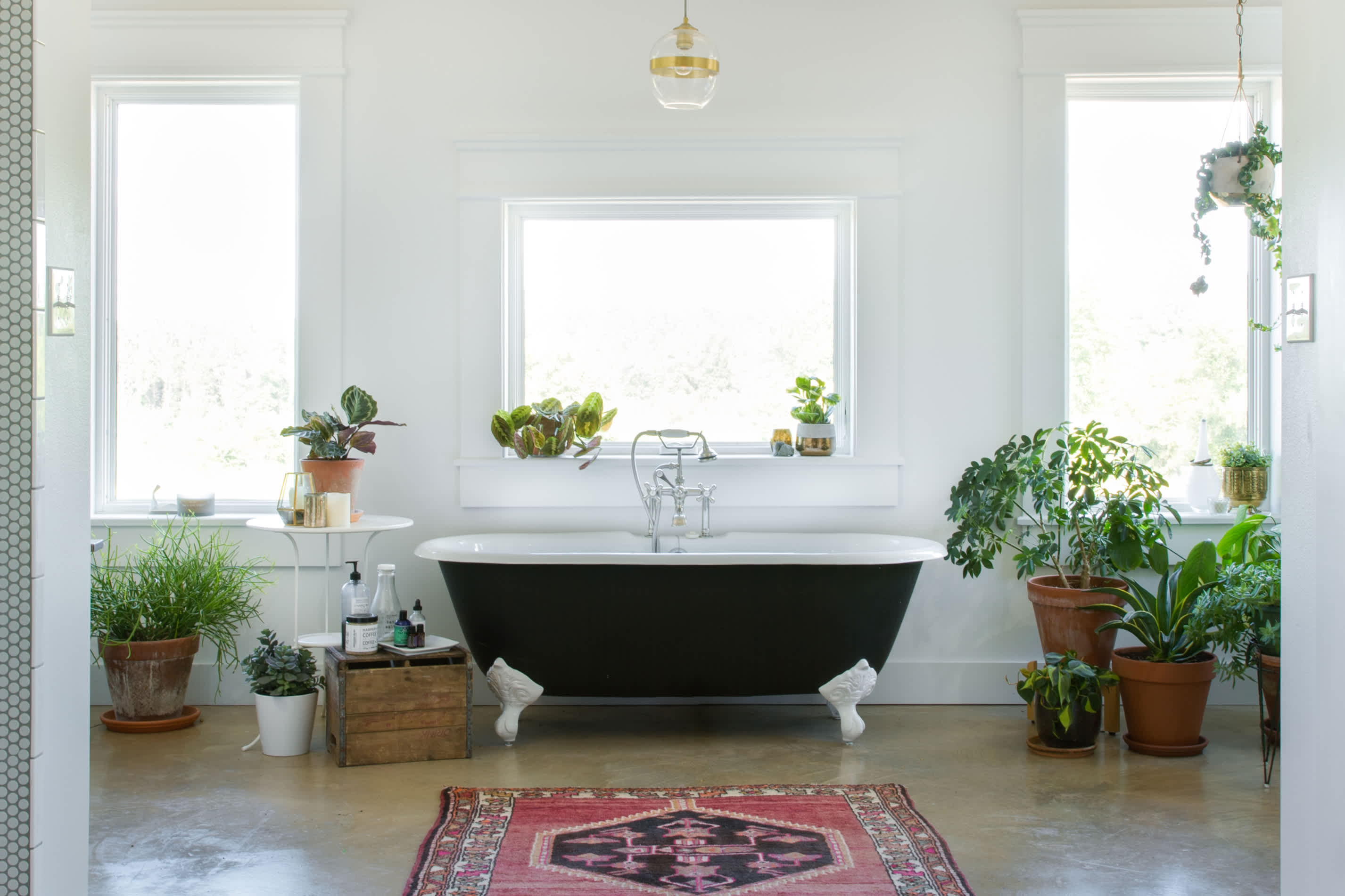 12 Must-Haves for a Designer's Dream Bathroom