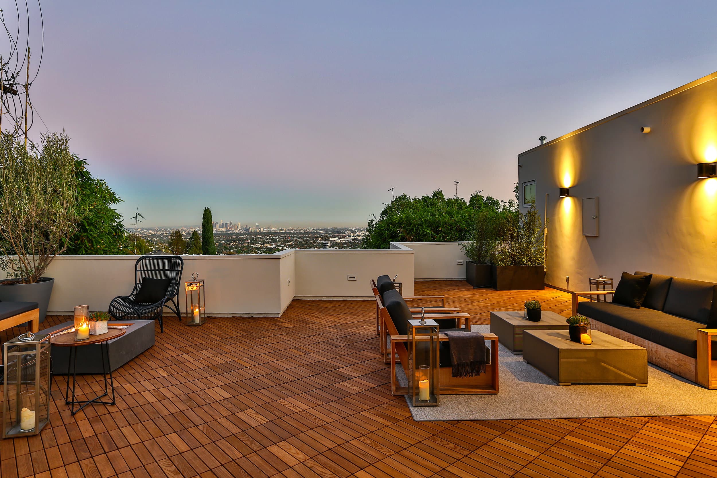 Harry Styles' Former Los Angeles Home Listed for $8 Million – The Hollywood  Reporter