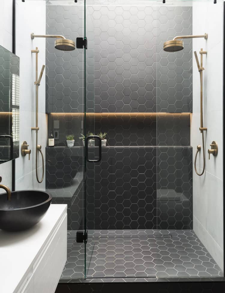 Shower Area with a Staggered Array of Spray Heads