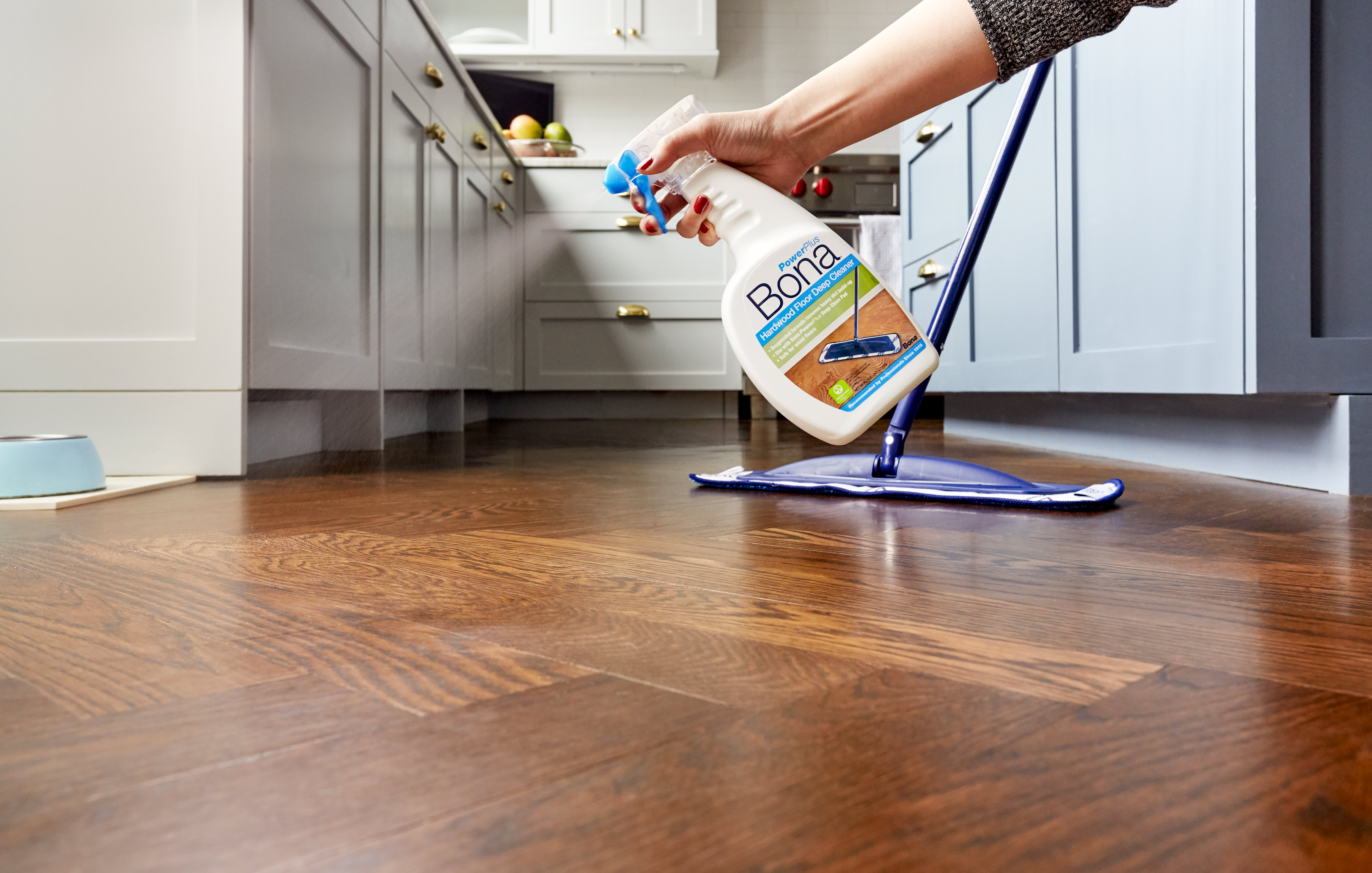 How to Clean Hardwood Floors (And How Not To!) - Driven by Decor