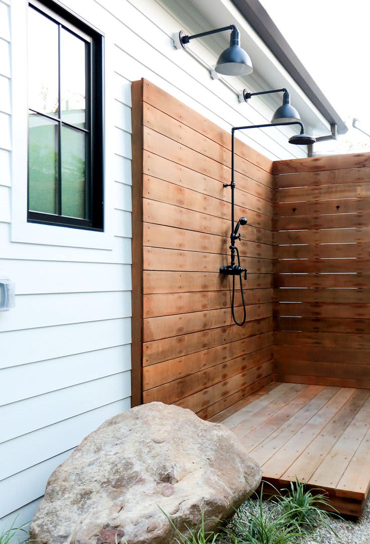 35 Stylish And Refreshing Outdoor Showers - Shelterness