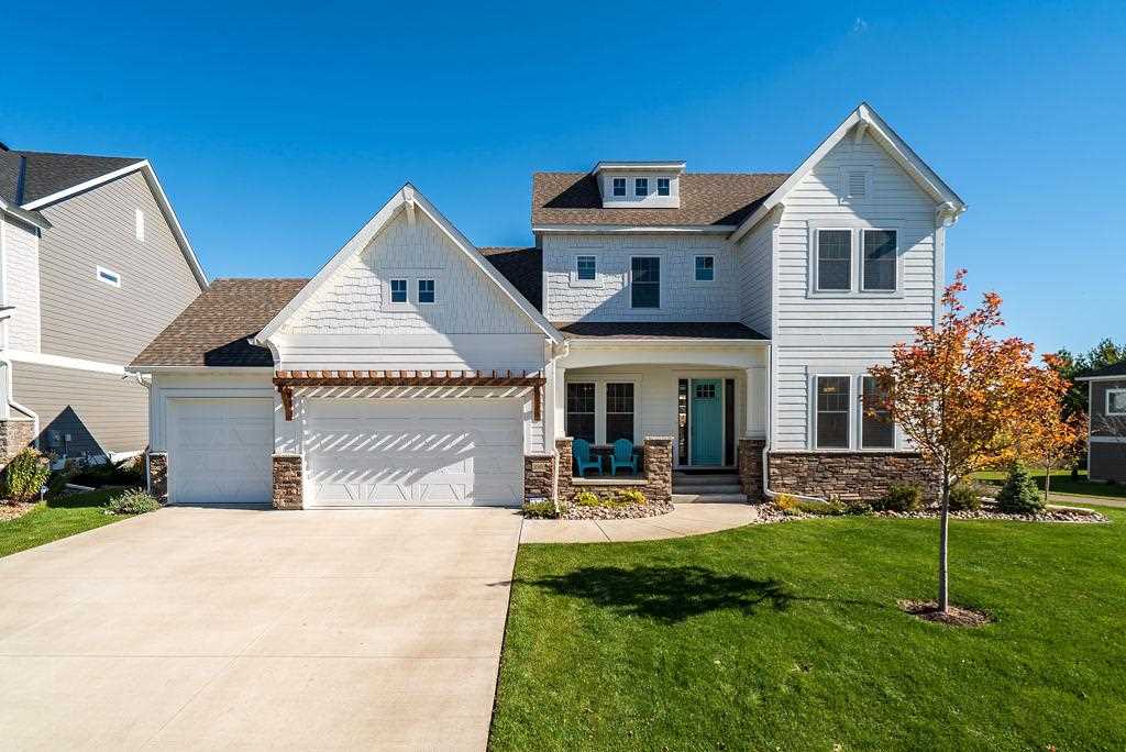 3060 Wild Flower Trail Medina Minnesota 55340 Apartment Therapy