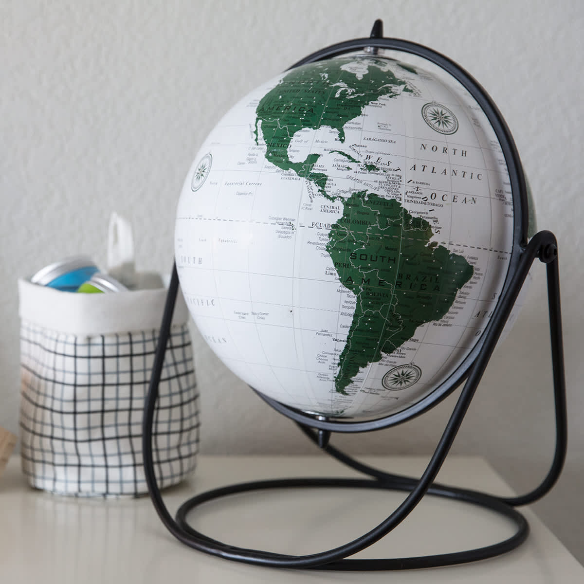 Details about   Hearth & Hand Magnolia PIVOT WORLD GLOBE Green JOANNA GAINES NEW WORLD GEOGRAPHY 