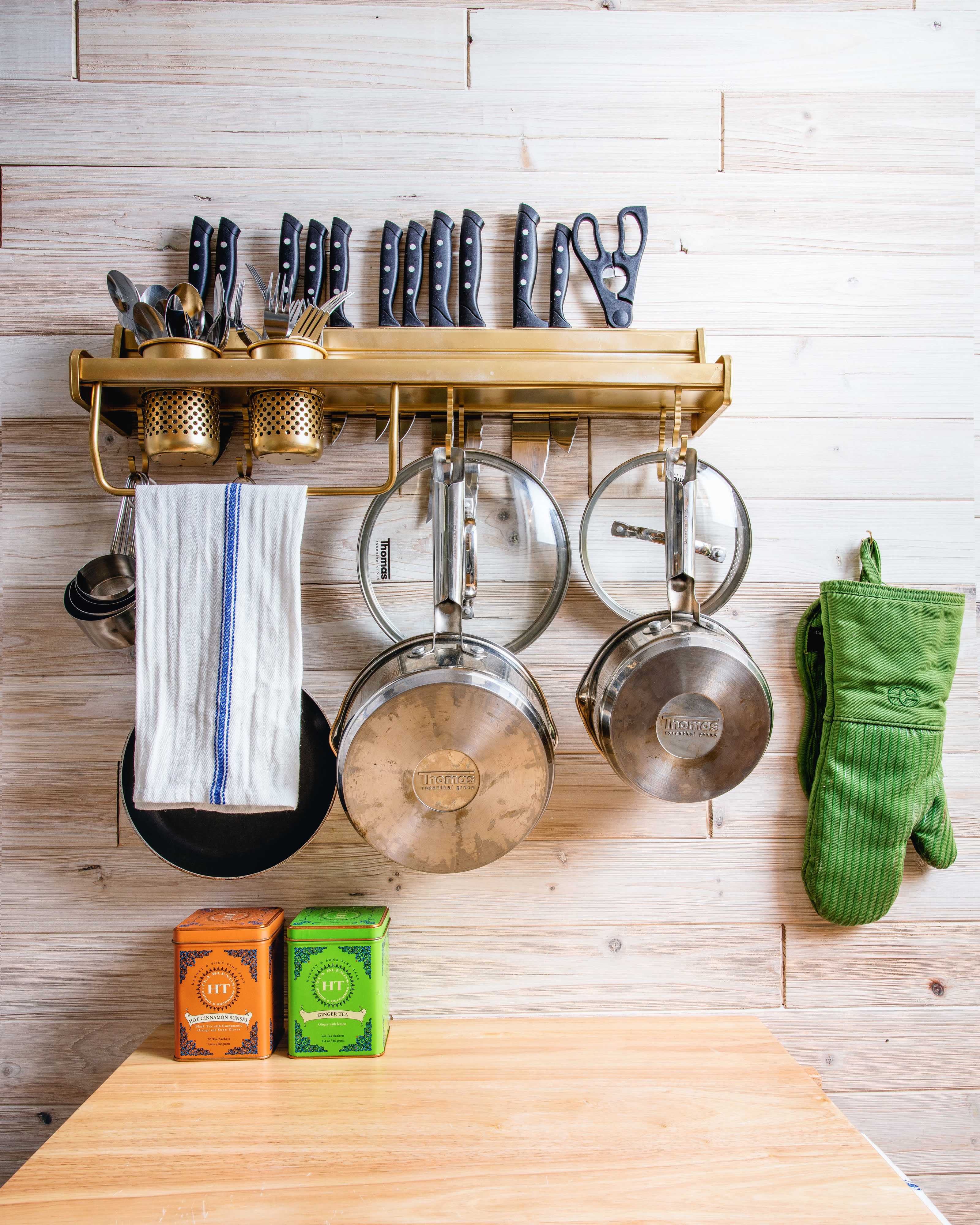 HANGING IT UP5 Tips on Pot Racks in the Kitchen