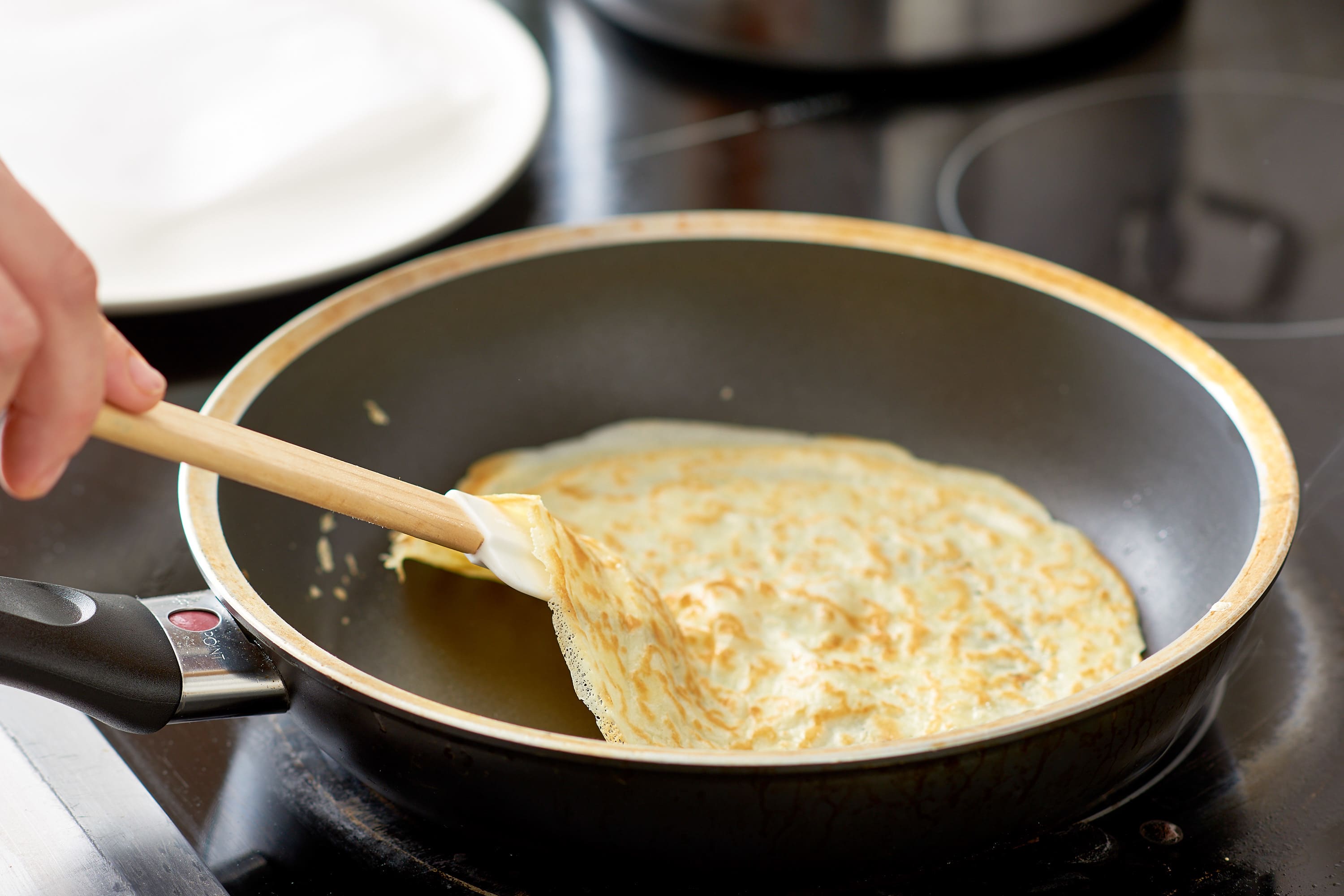 How To Make Crepes: The Simplest, Easiest Method