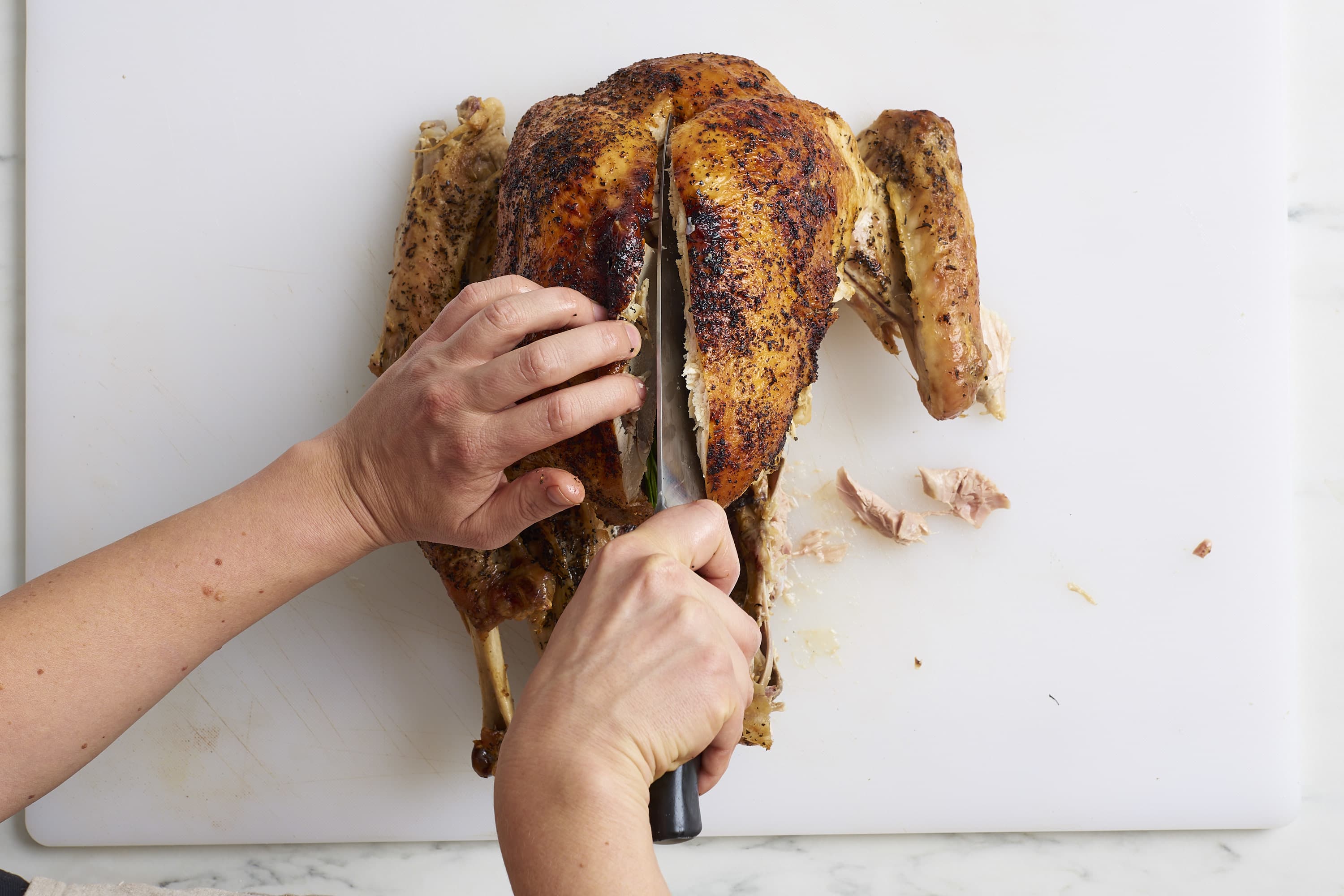 Step-by-step Instructions: How to Carve a Turkey