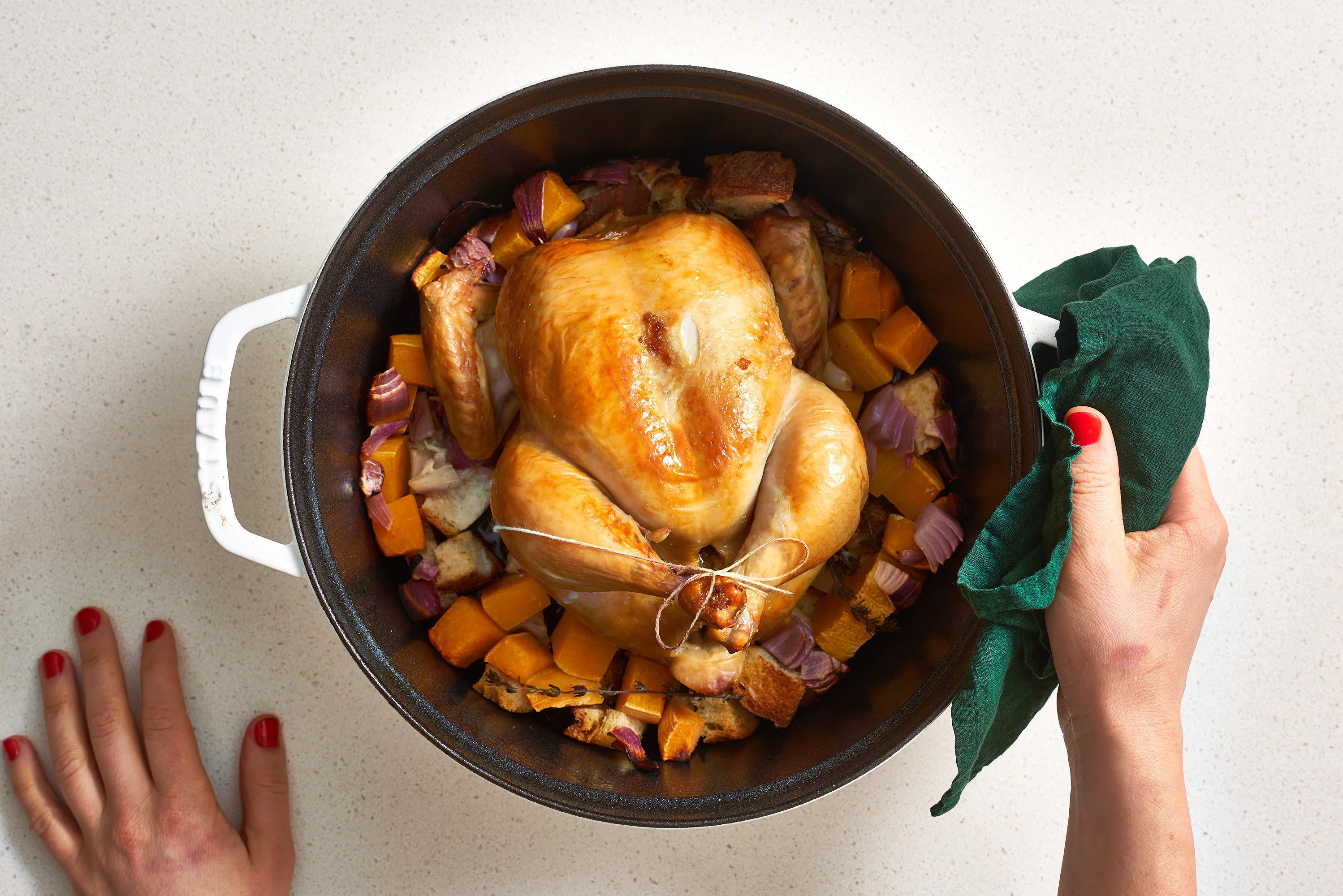 Roast Chicken in a Dutch Oven - College Housewife