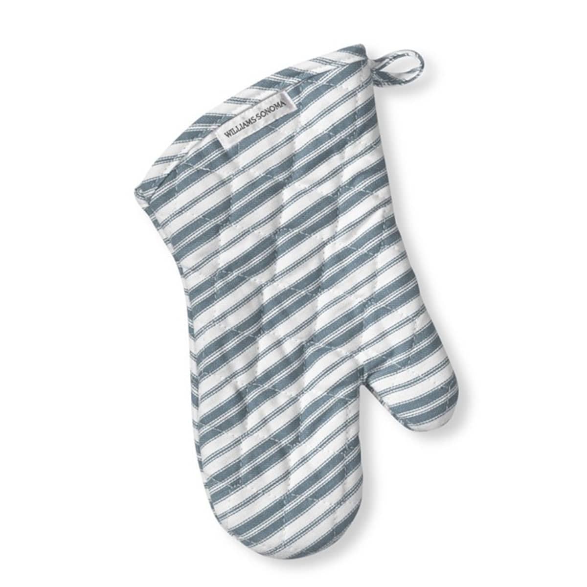 10 Pairs of Oven Mitts Cute Enough to Wear Outside | Kitchn