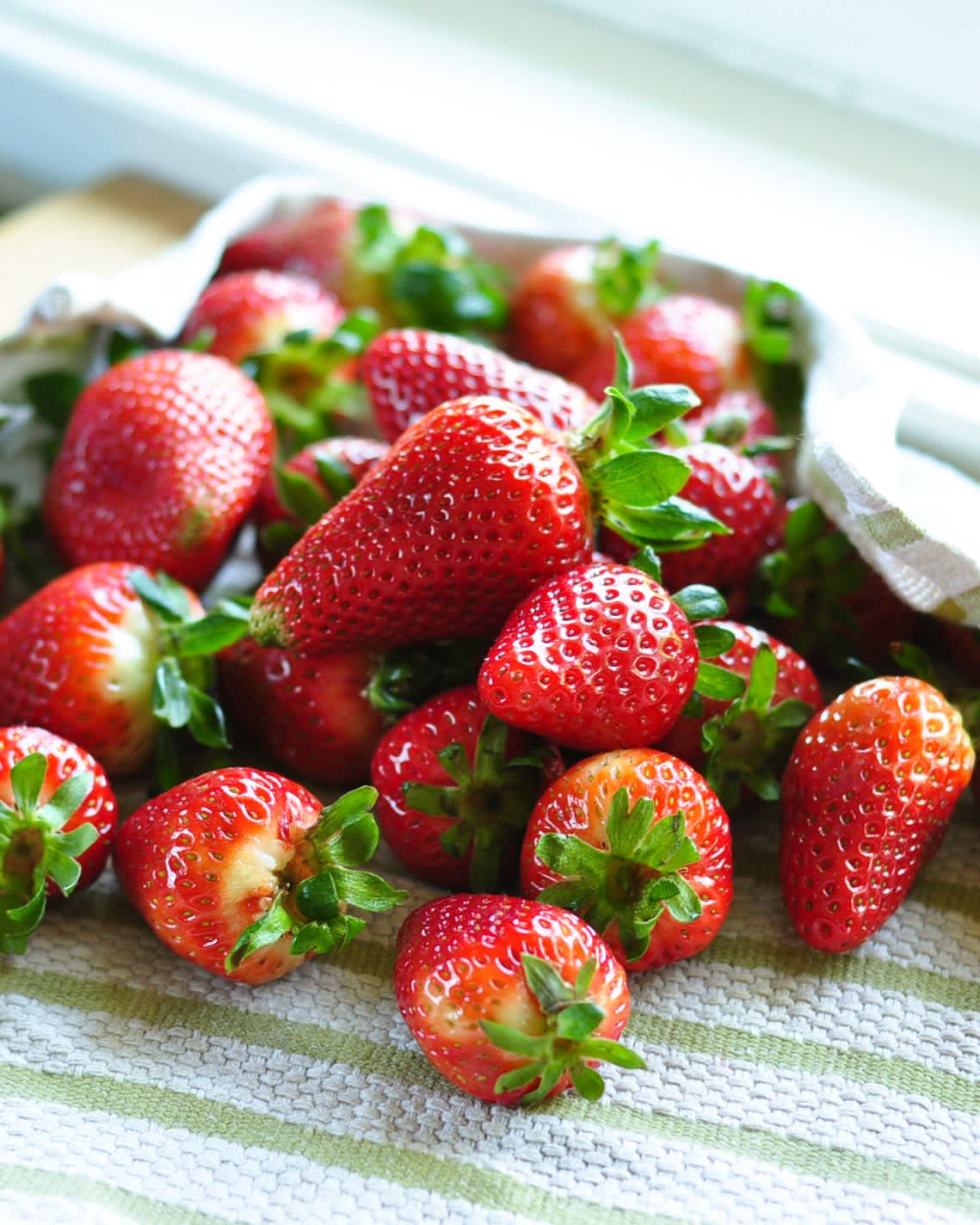 How To Make Chocolate Covered Strawberries The Kitchn