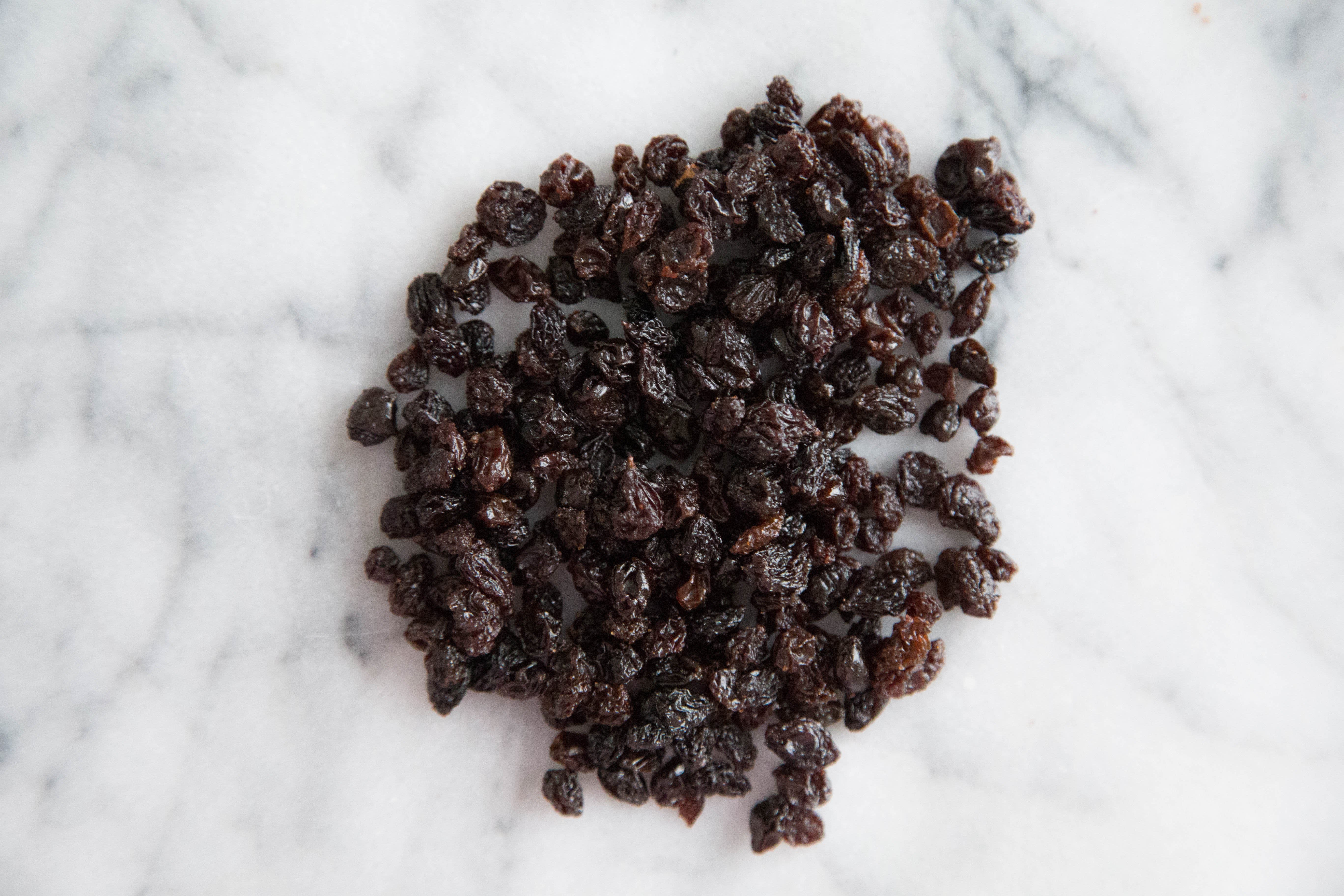 Raisins vs Sultanas vs Currants: What's The Difference?