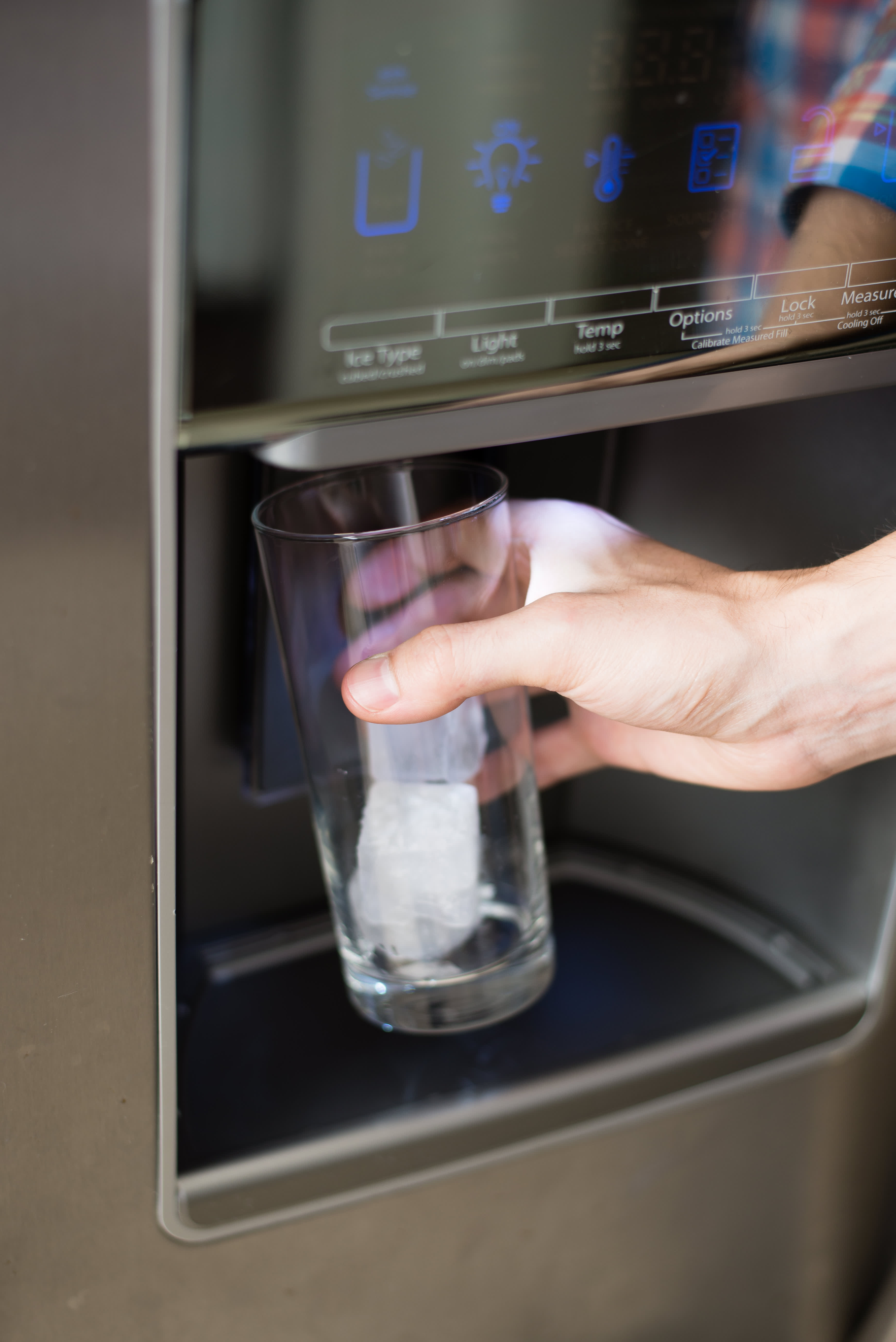 Your ice maker is actually disgusting—here's how to clean it
