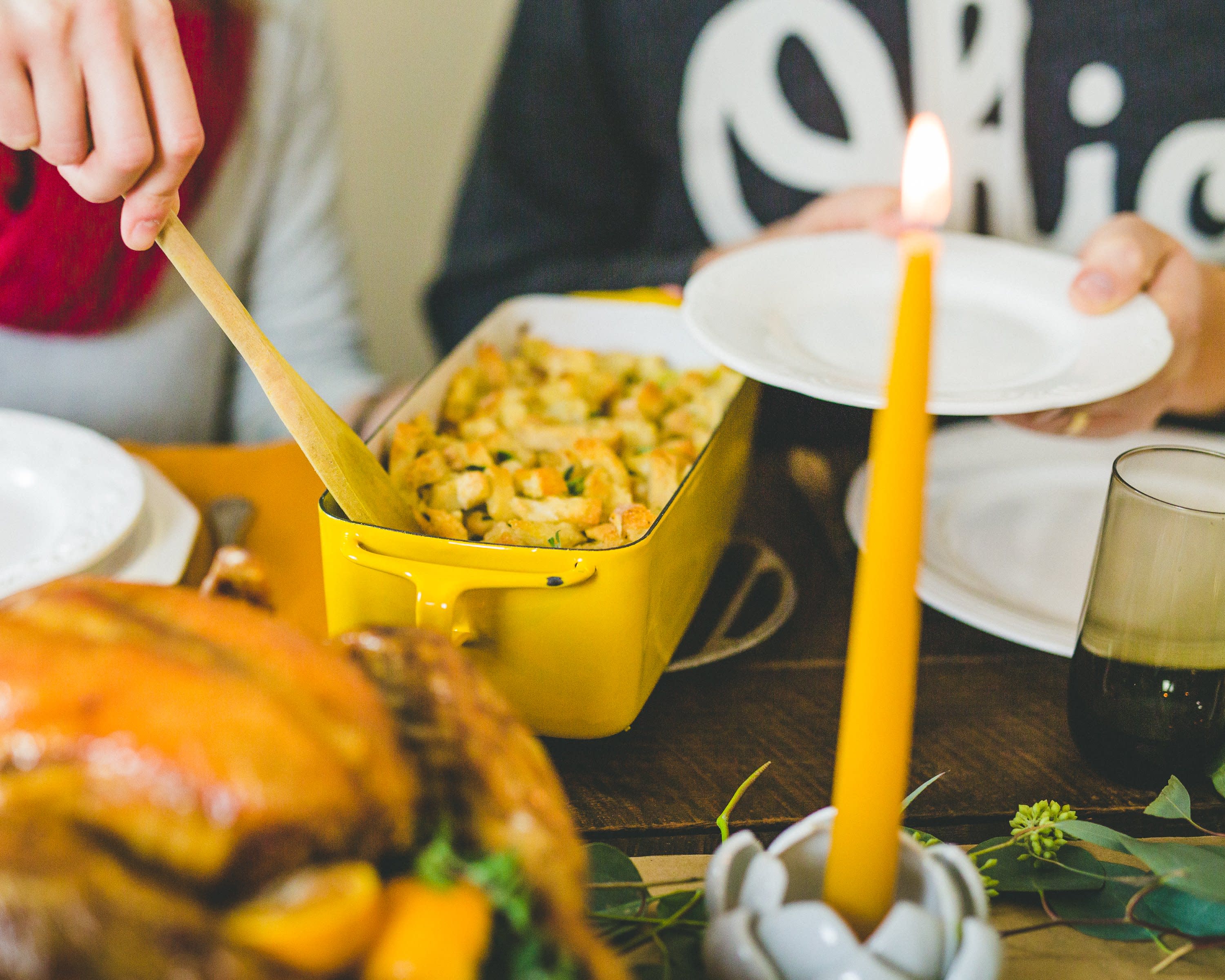 How to Host Thanksgiving for Under $200