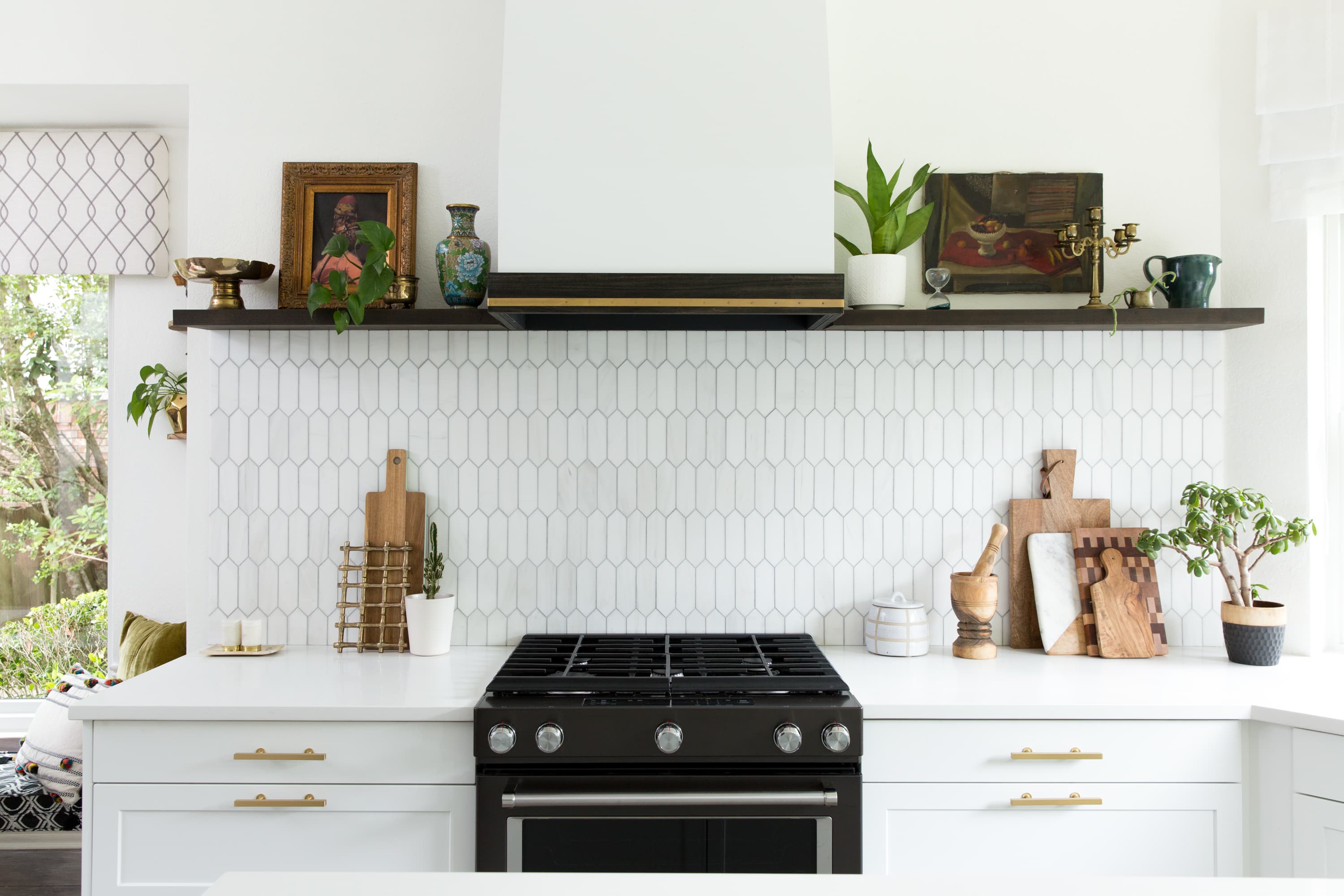 kitchen counter styling