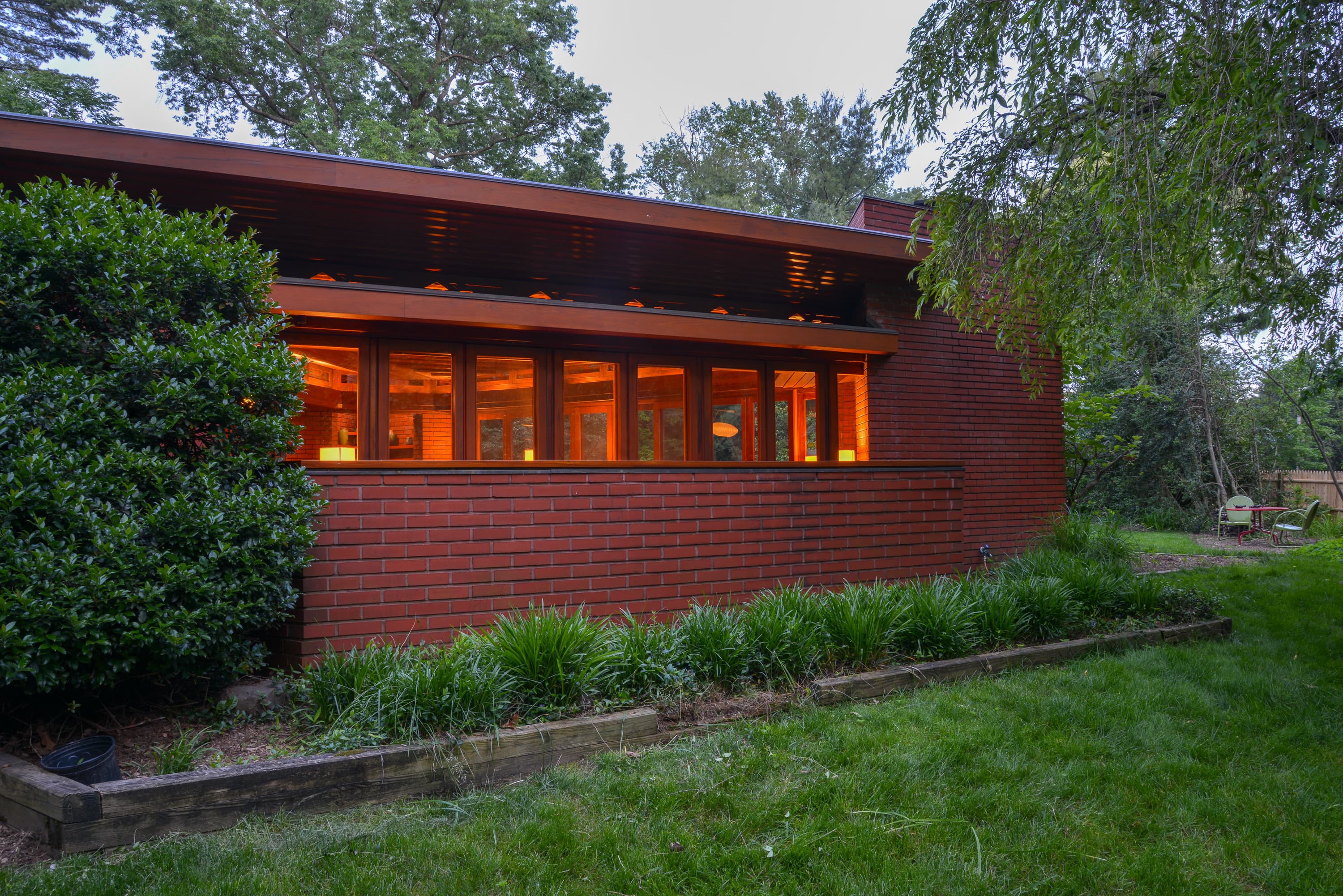 Frank Lloyd Wright New Jersey House Sale | Apartment Therapy