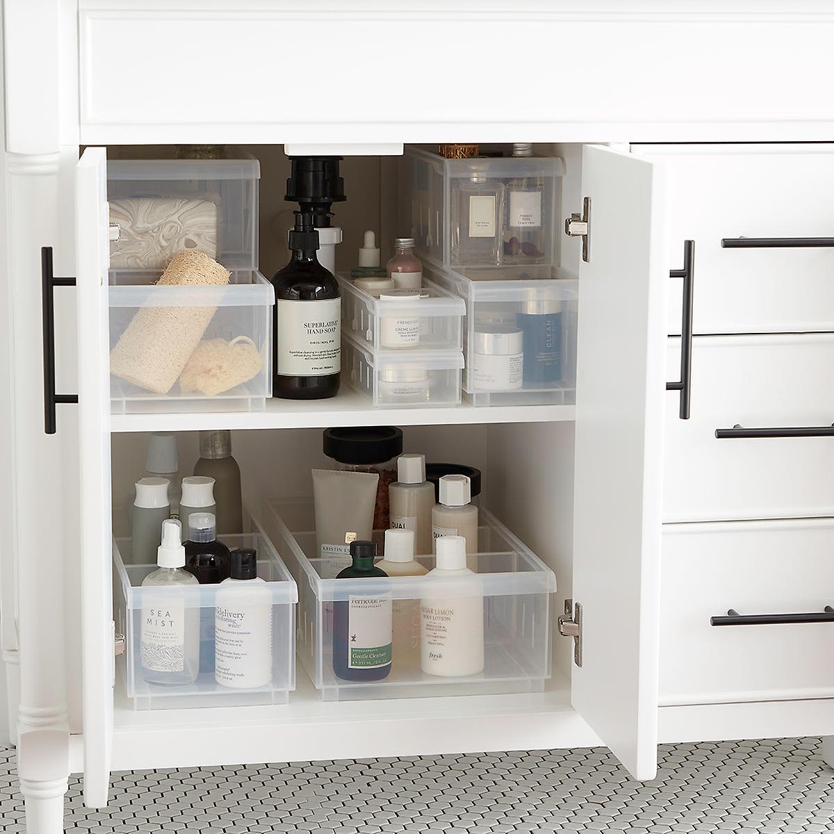 https://cdn.apartmenttherapy.info/image/upload/v1561744641/at/product%20listing/clear-stackable-storage-containers.jpg