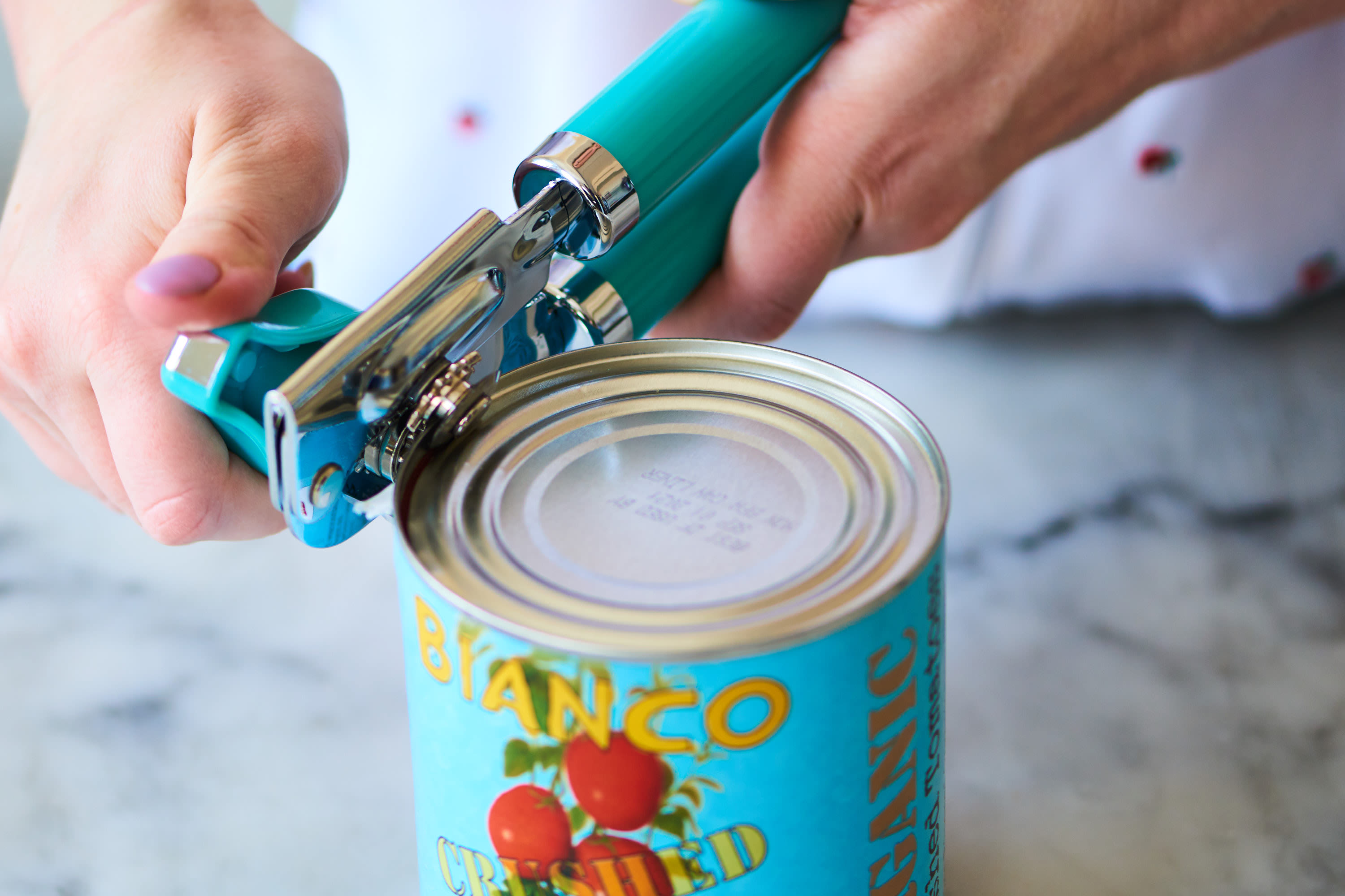 How To Use Can Opener