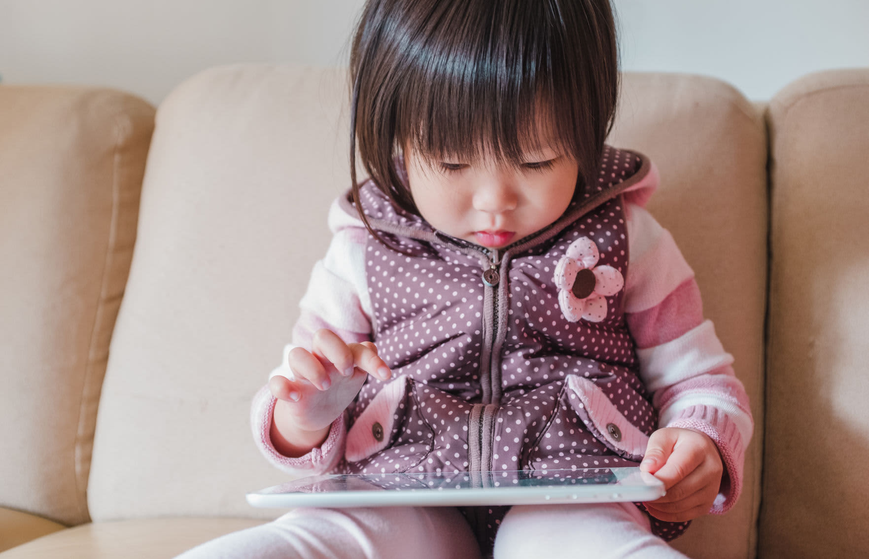 Parents, Lock Your Phones: This Savvy Toddler Bought a $400 Couch on Amazon