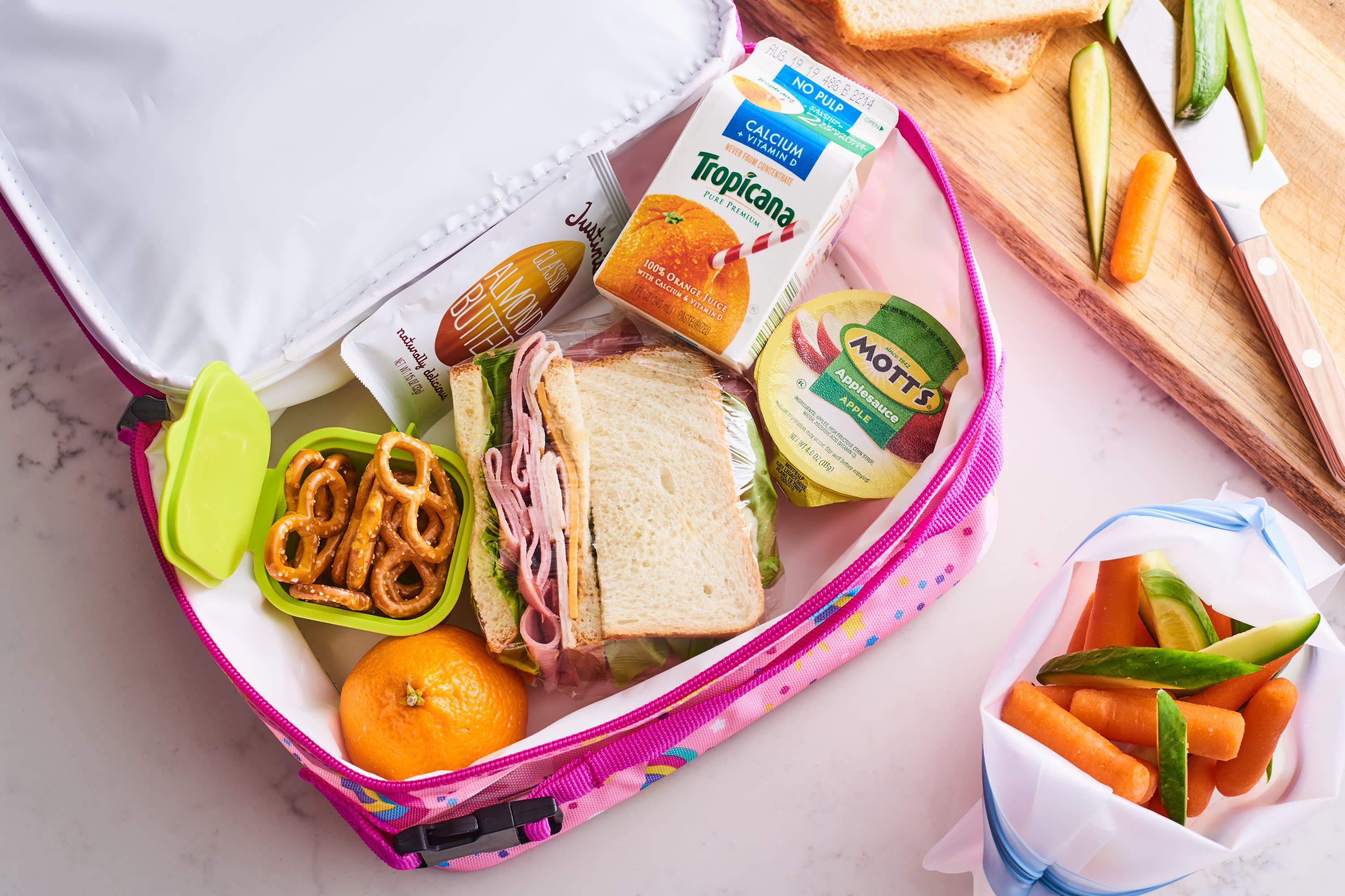 How to Keep Lunch Warm or Cold in The Lunchbox - Live Simply