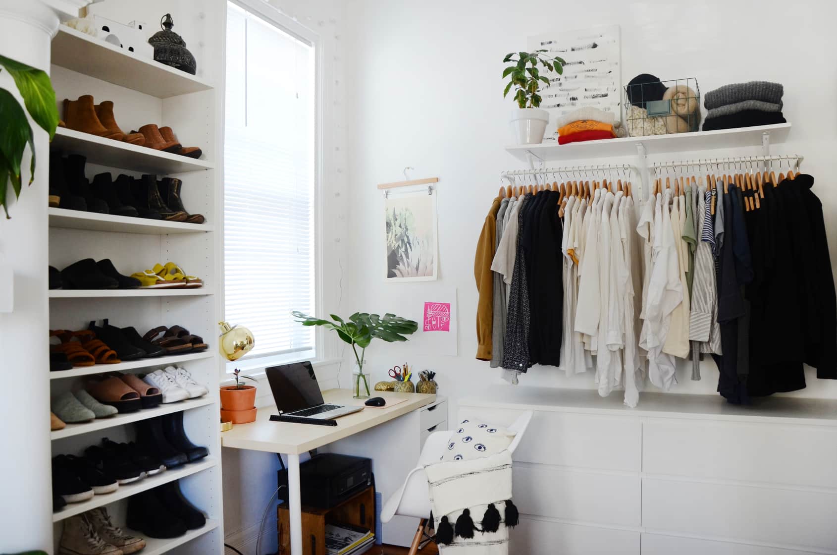 Flat, Tilted, Or Cubbies? The Closet Doctor's Solution for Shoe Storage -  The Closet Doctor