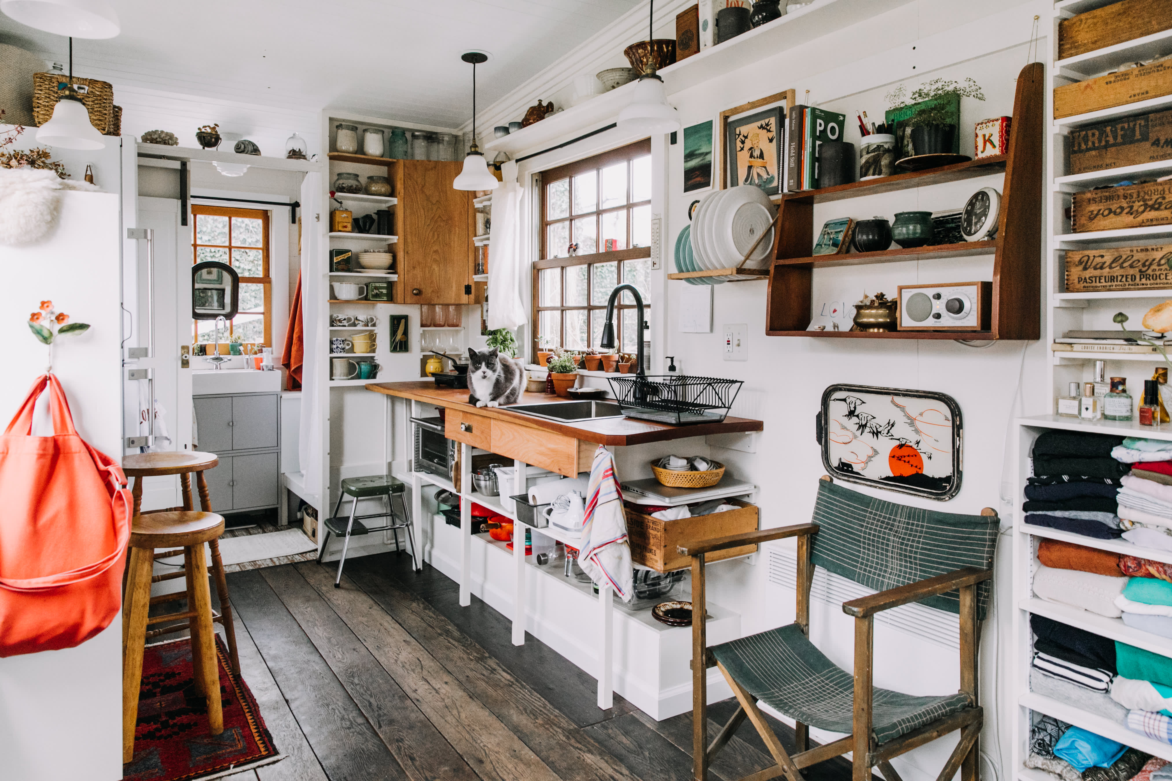 Efficient Home Organization Ideas Learned From Tiny Homes