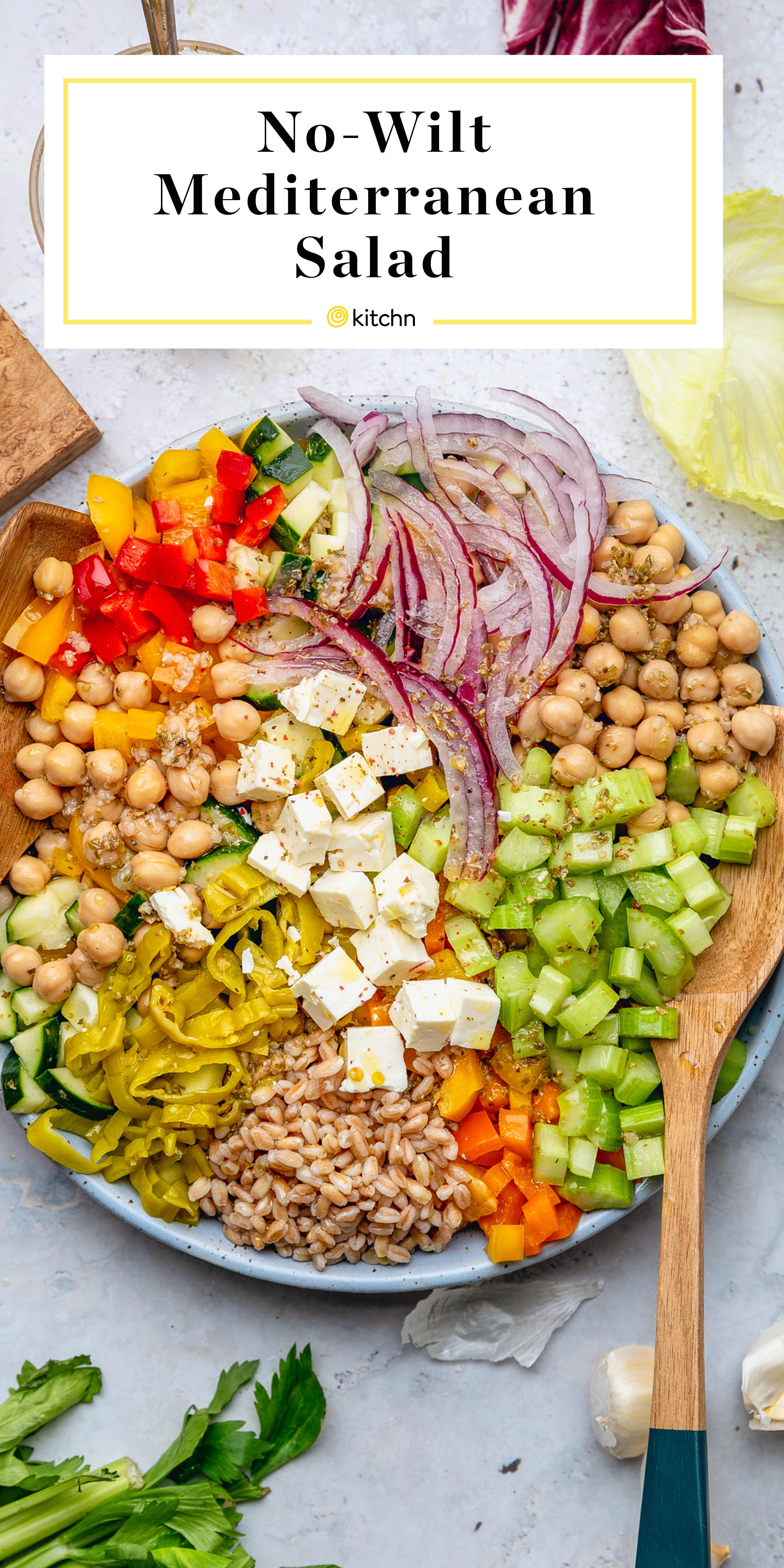 https://cdn.apartmenttherapy.info/image/upload/v1567805157/k/Photo/Recipes/2019-09-TWV-Chopped-Greek-ish-Salad-with-Farro-and-Oregano-Vinaigrette/no-wilt-mediterranean-salad-pin.jpg