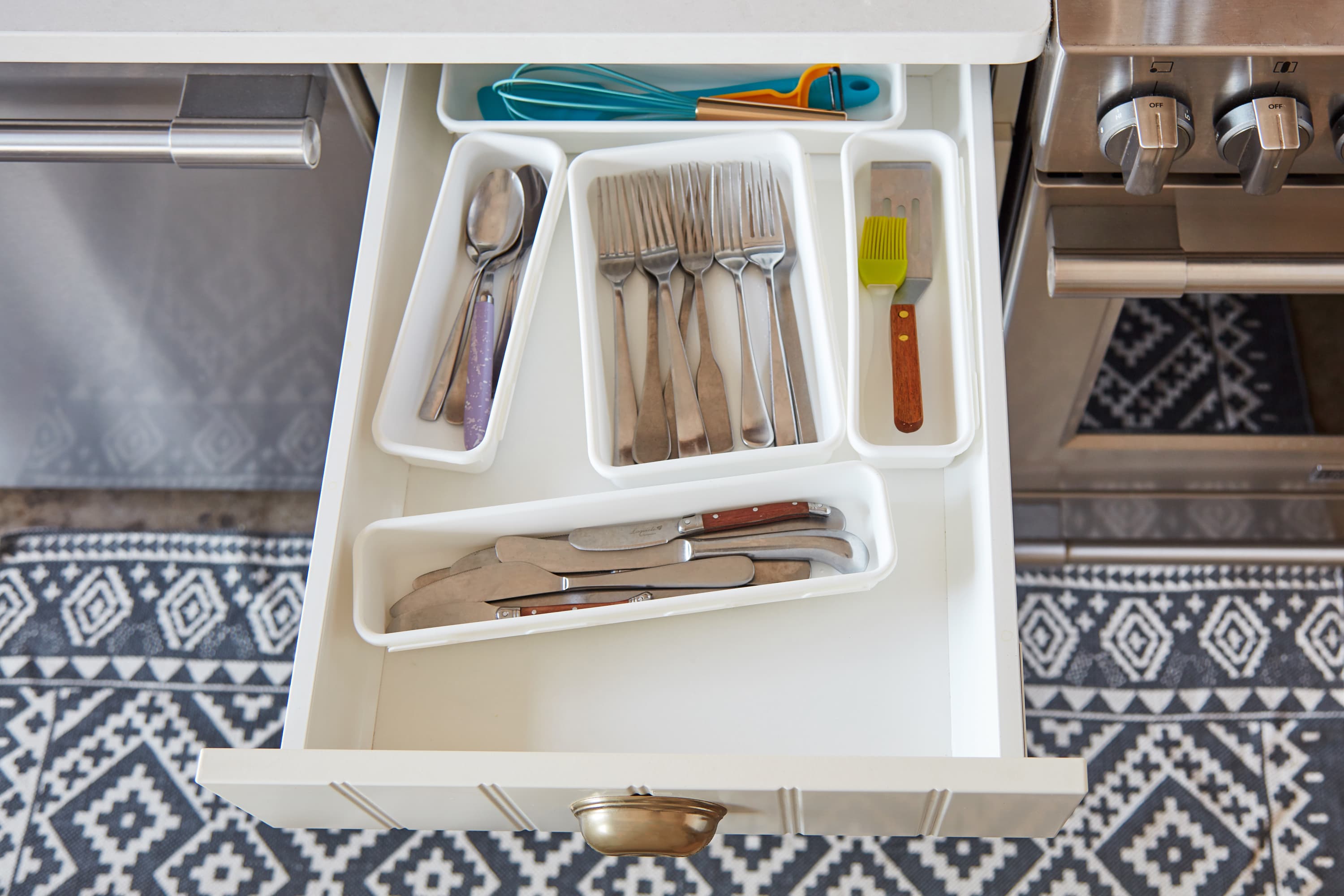 Solution for a Sliding Drawer Organizer