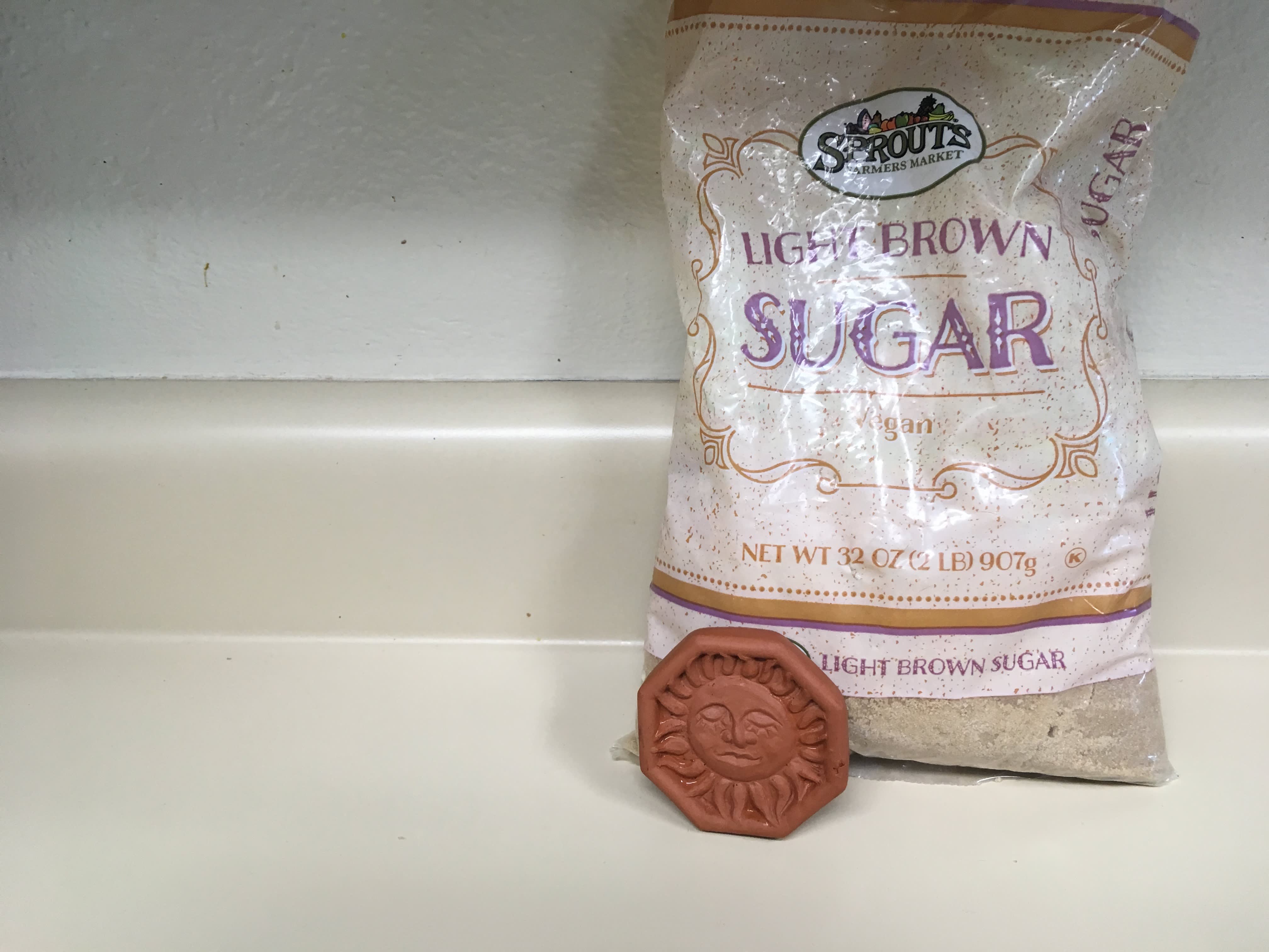 Terra Cotta Brown Sugar Saver, Food-Safe Sugar Preserver for Long