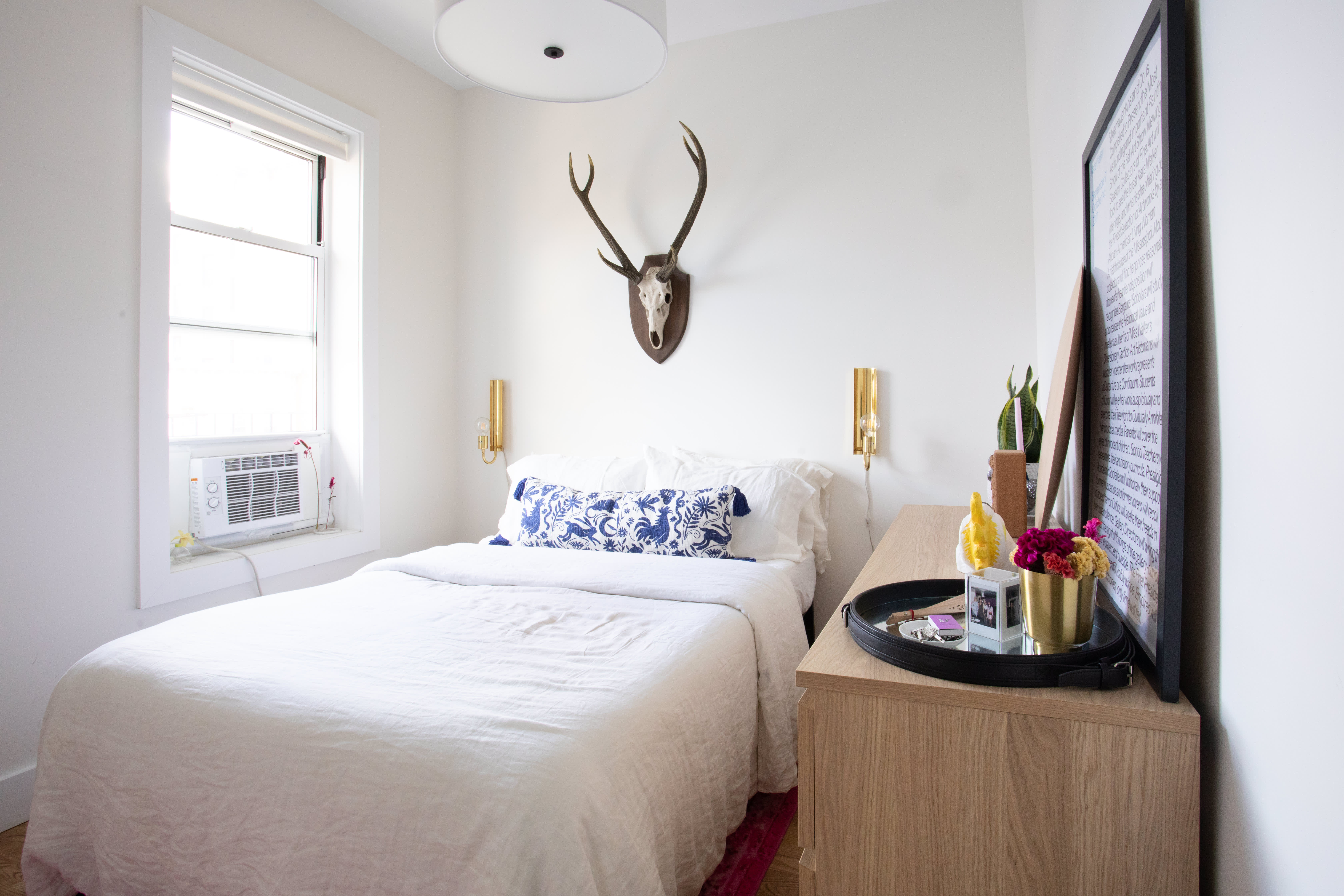 The Best Budget Tricks To Make Your Bedroom Look More Expensive ...