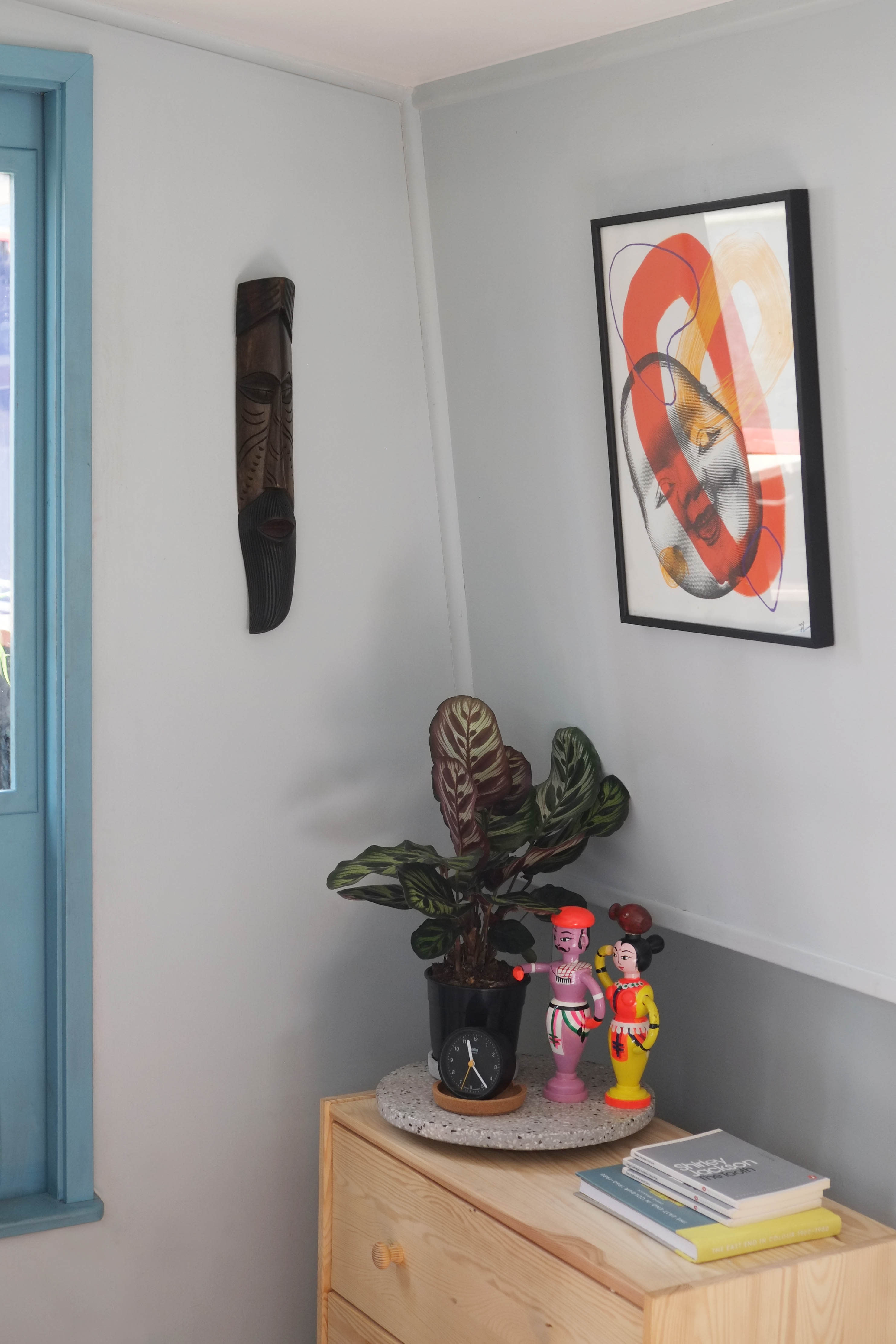 Small Minimal House Boat Tour Apartment Therapy