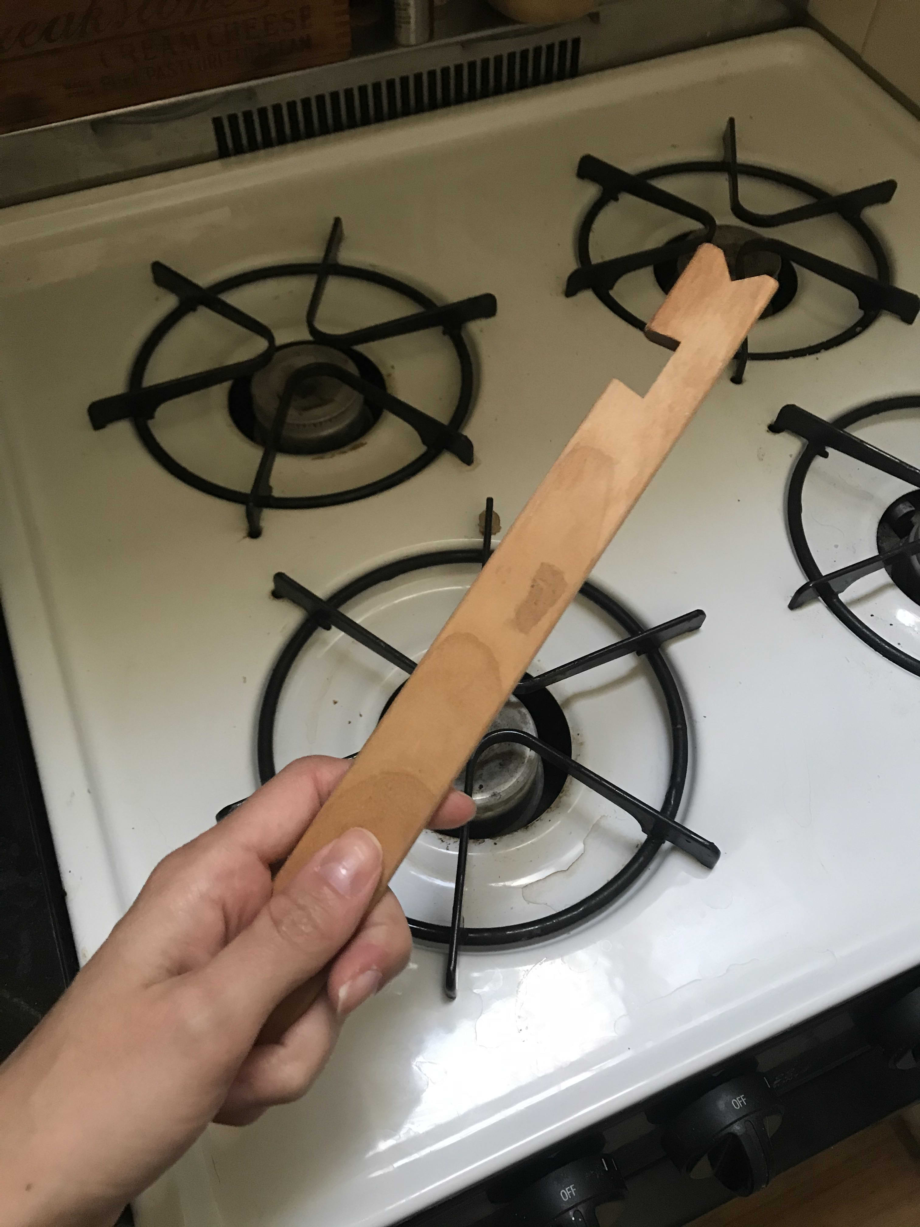 Oven Rack Push Pull Kitchen Ruler Wood Kitchen Gadget Tool Hang or Magnet