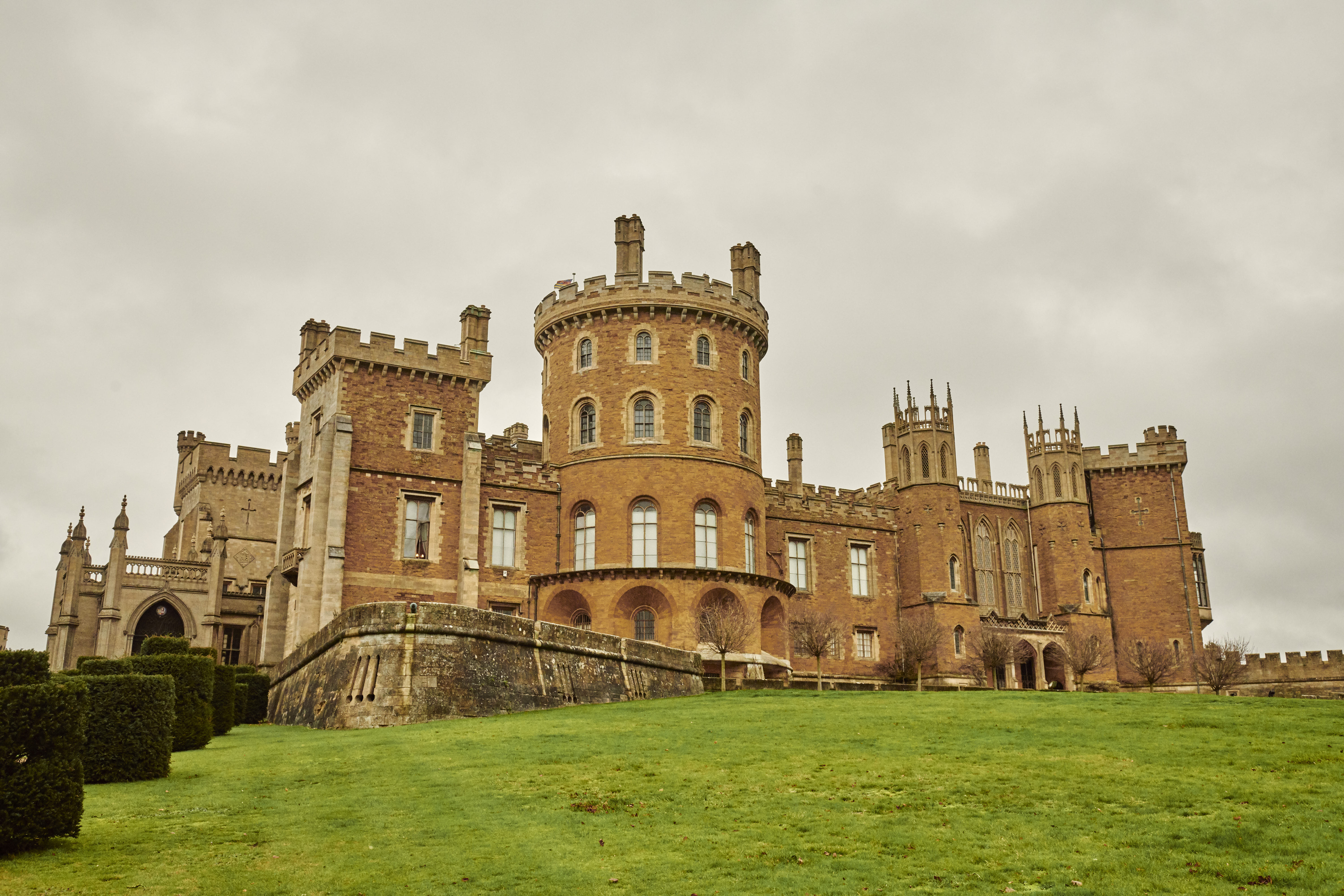The Crown Belvoir Castle Airbnb Stay | Apartment Therapy