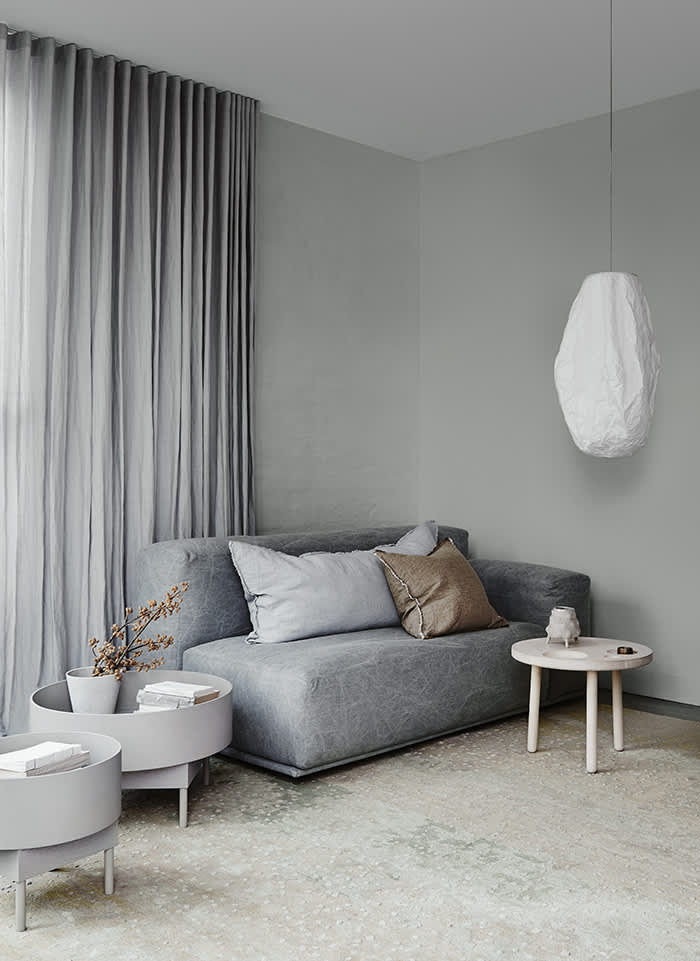 26 Best Living Room Curtain Ideas - Living Room Window Treatments