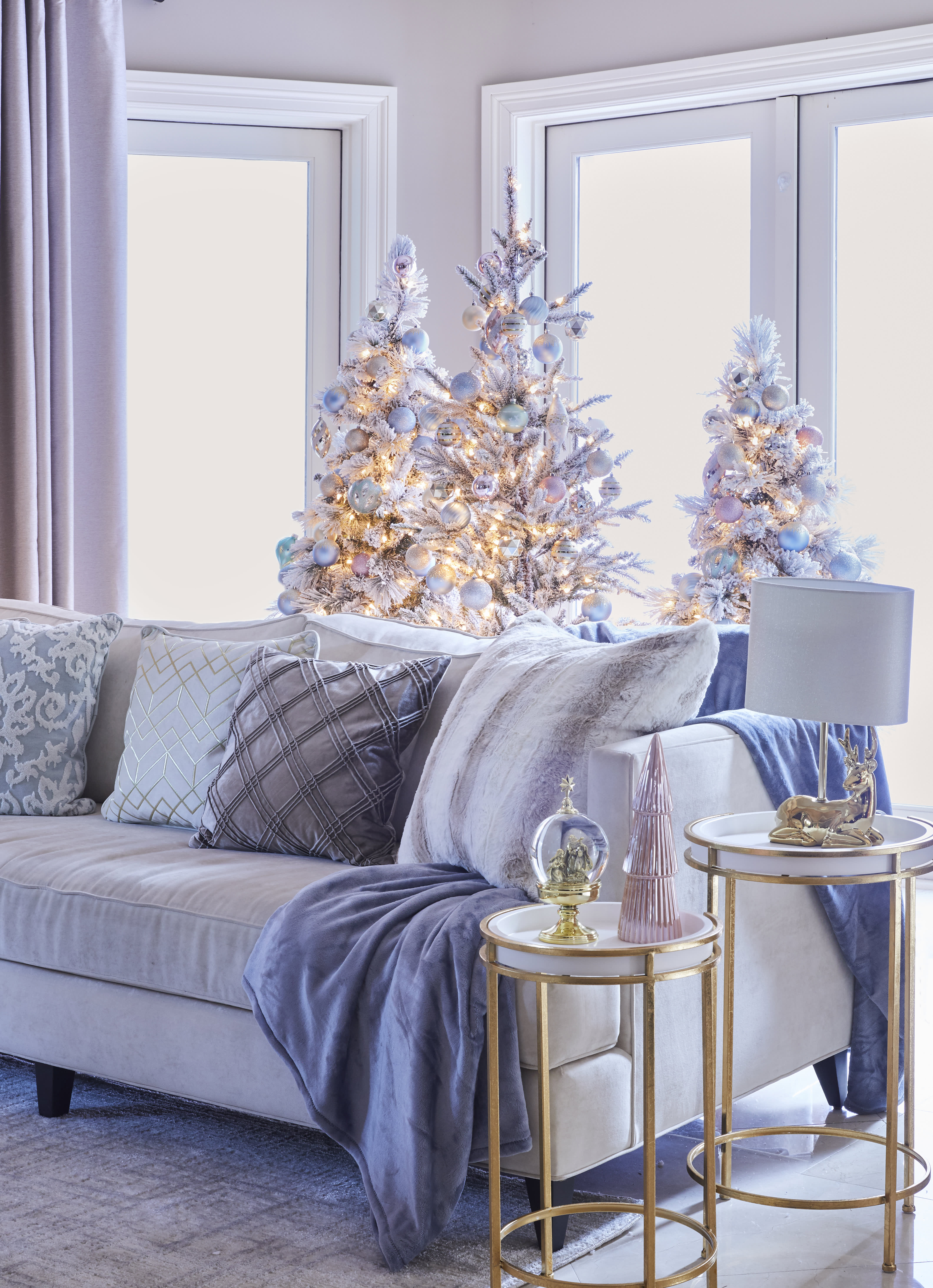 Celebrity Holiday Decor Adrienne Bailon Houghton Apartment Therapy