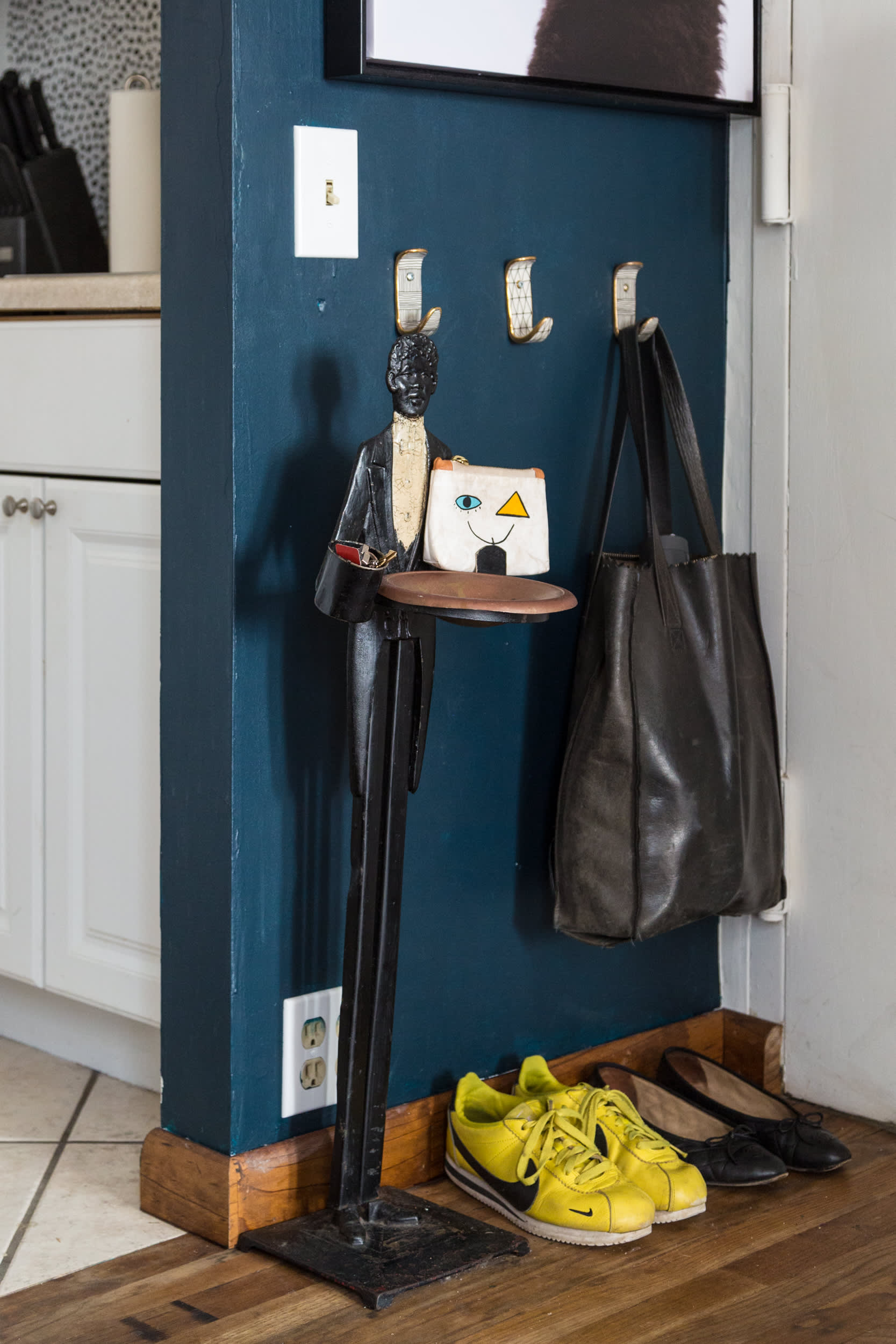 23 Clever Small Space Storage Solutions 