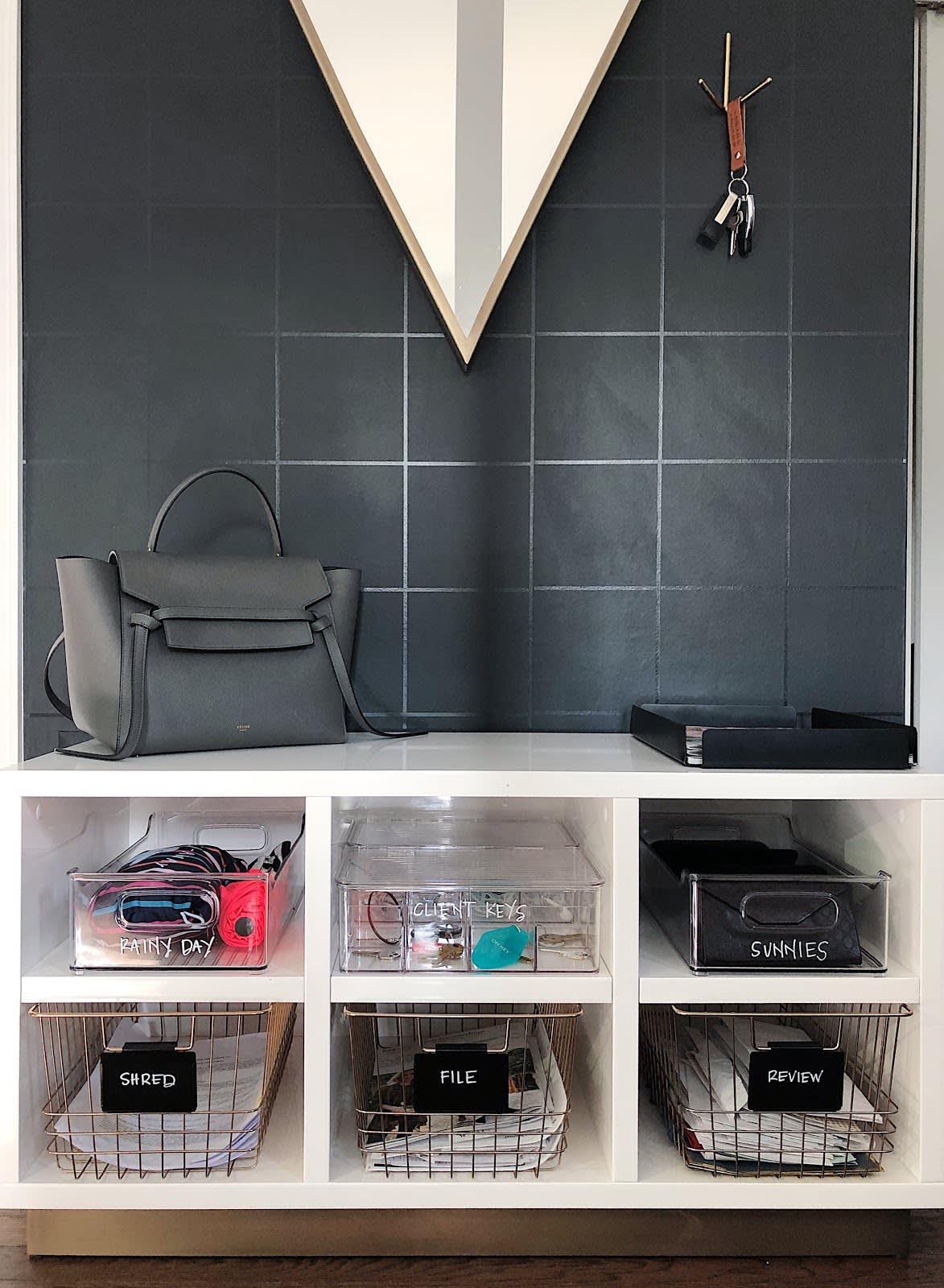 8 Must-Haves For An Organized Entryway - Small Stuff Counts