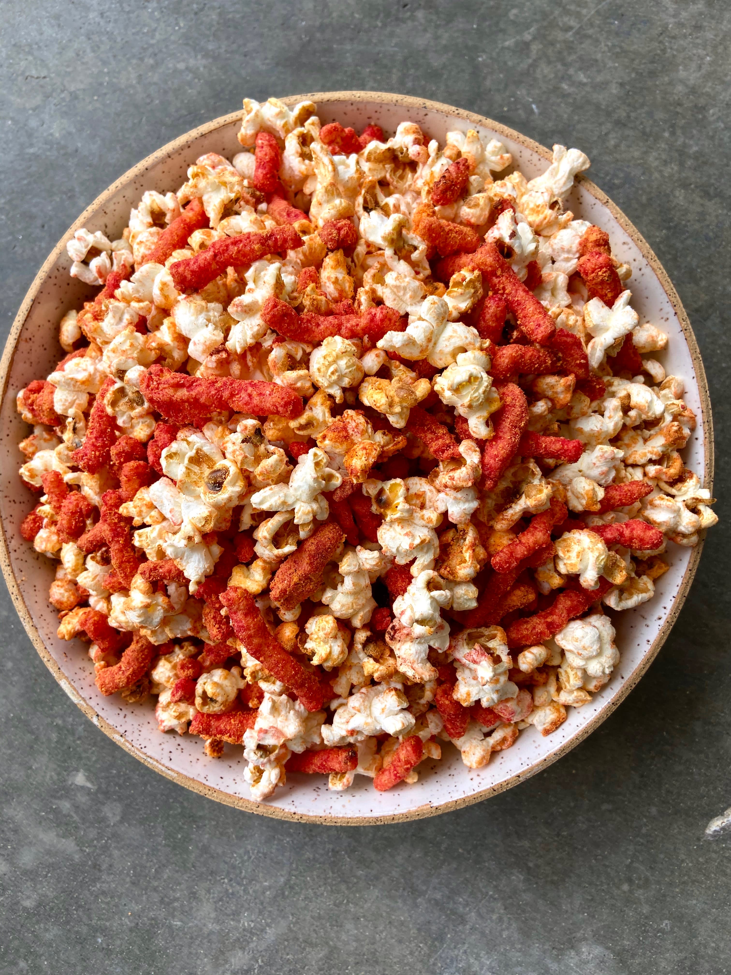 Spicy-Sweet Popcorn Snacks : Cheetos Flamin' Hot Cinnamon Sugar