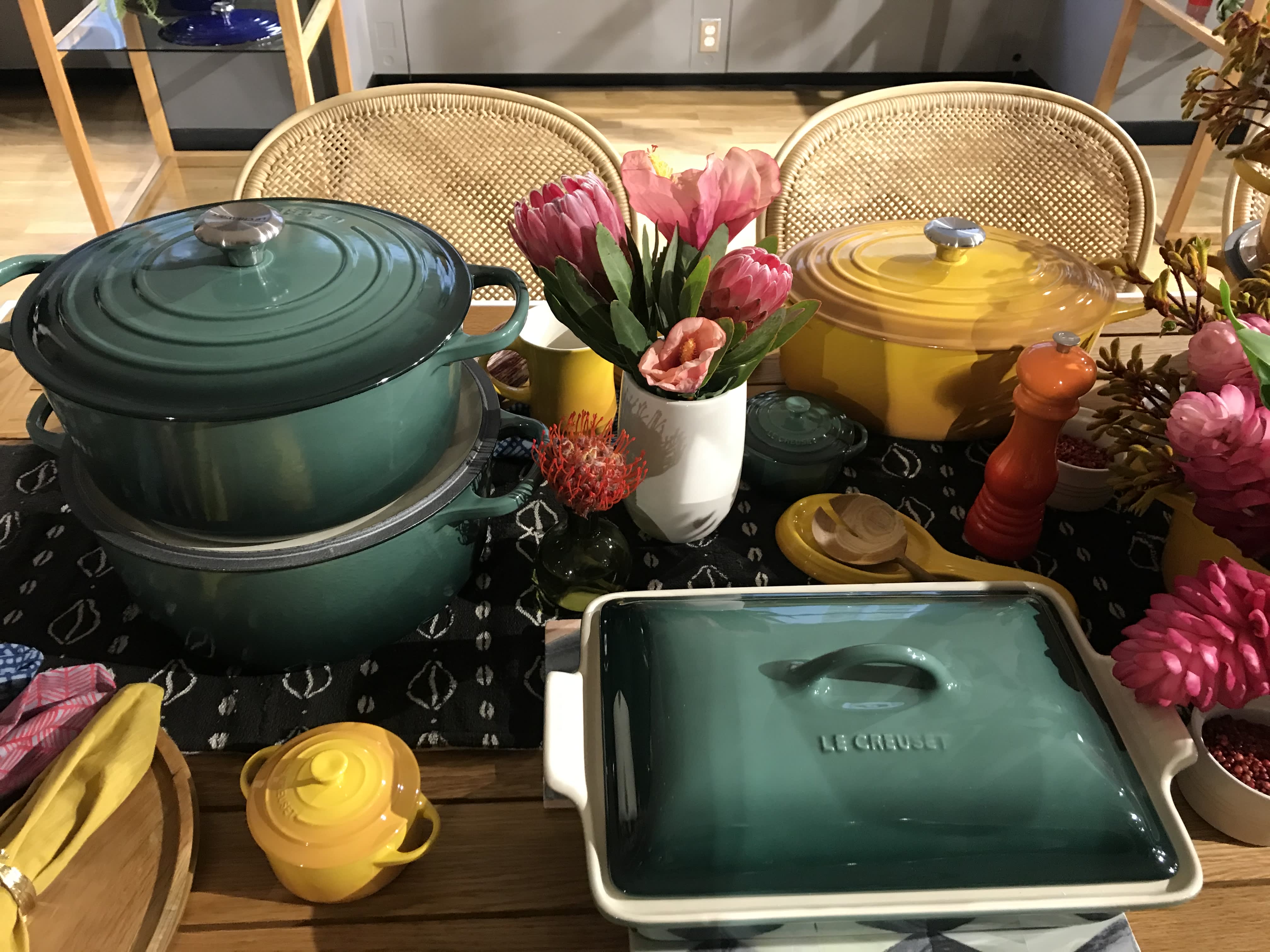 Le Creuset Just Launch Cayenne, a Brand-New Cookware Color for Summer