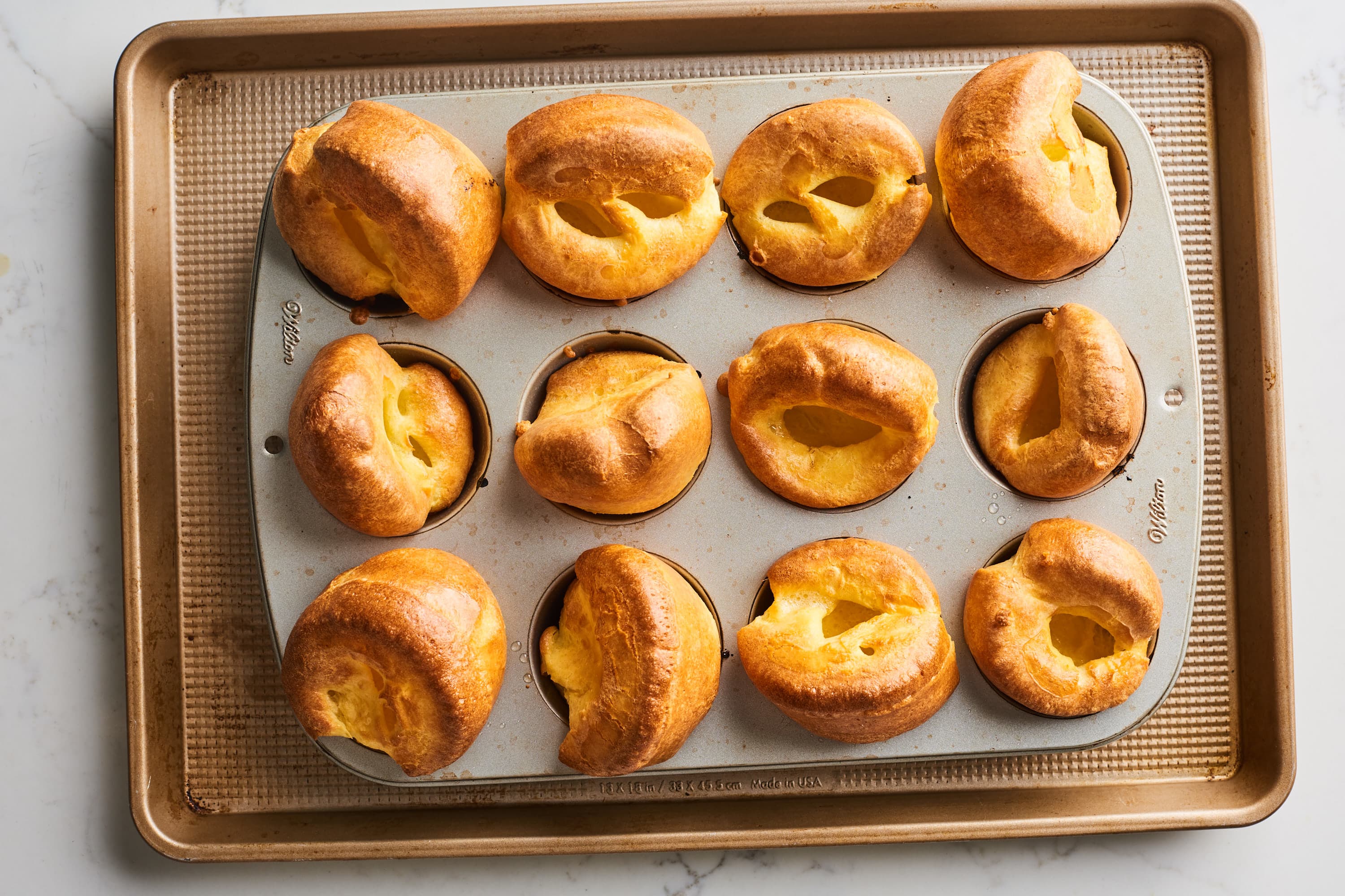 https://cdn.apartmenttherapy.info/image/upload/v1580409571/k/Photo/Recipes/2020-02-How-To-Best-Yorkshire-Pudding/HT-Best-Yorkshire-Pudding_050.jpg