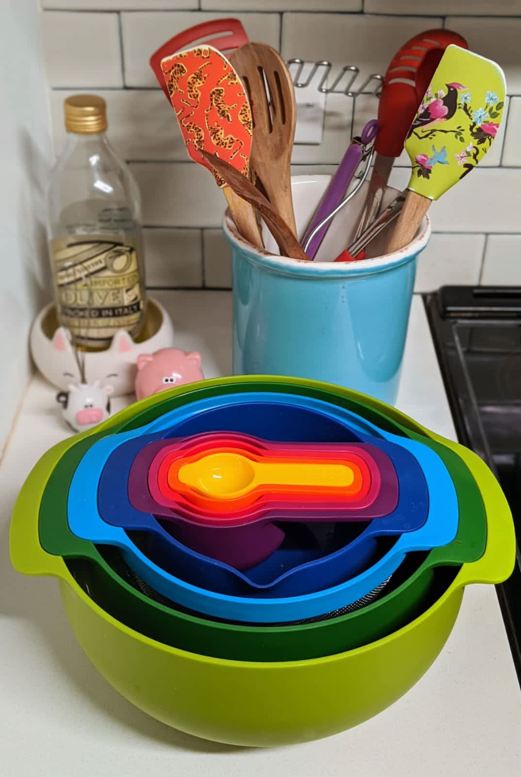 Joseph Joseph Nest 9-Piece Food Preparation Set with Nesting Mixing Bowls  and Measuring Cups 