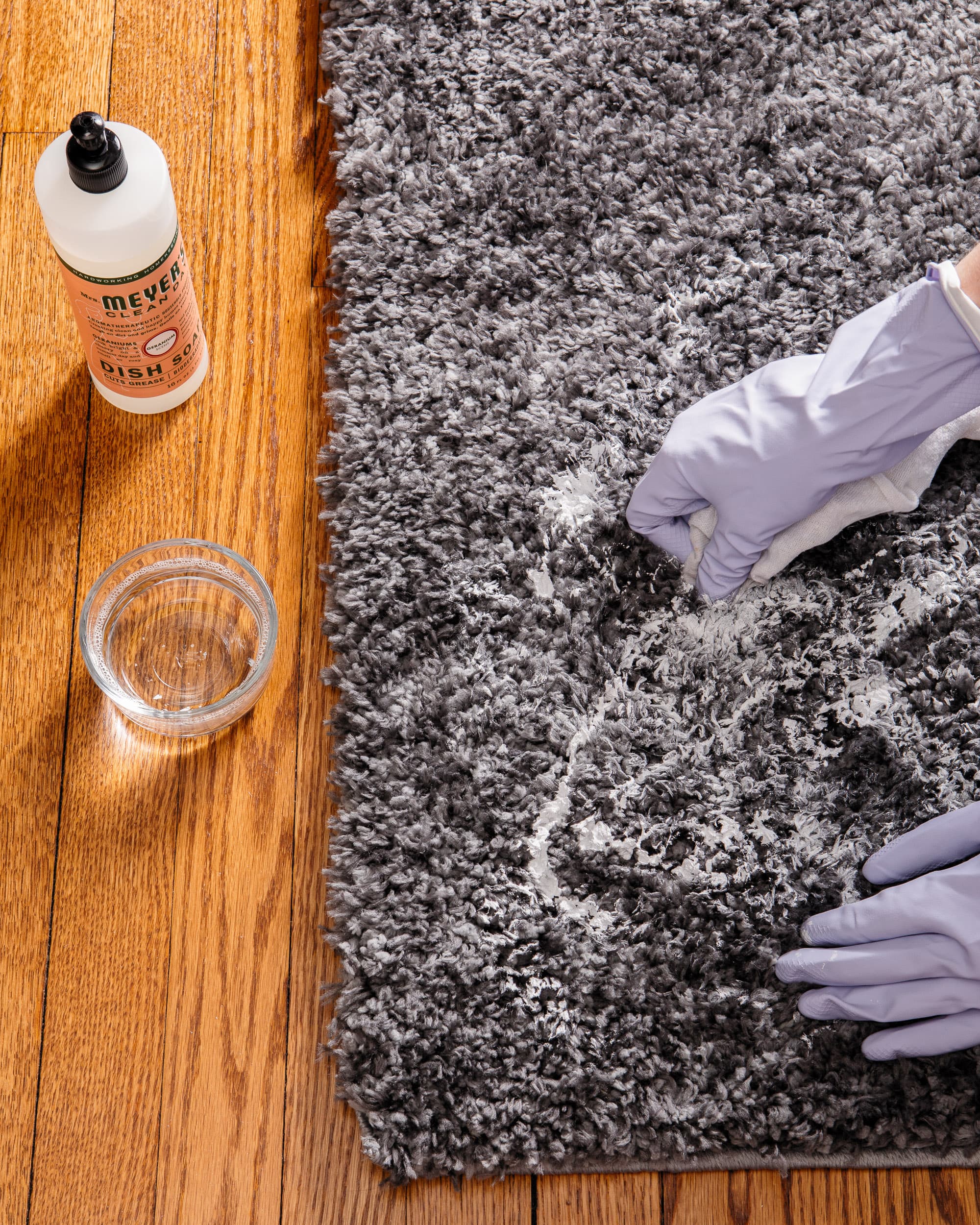 How to Get Paint Out of Carpet - 2 Ways to Remove Paint Stains