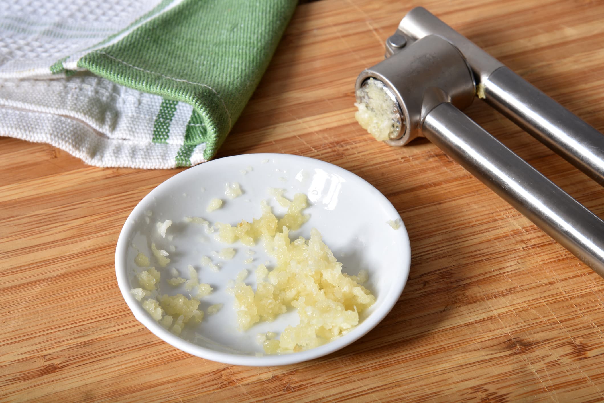 Tested: the eight best budget garlic presses