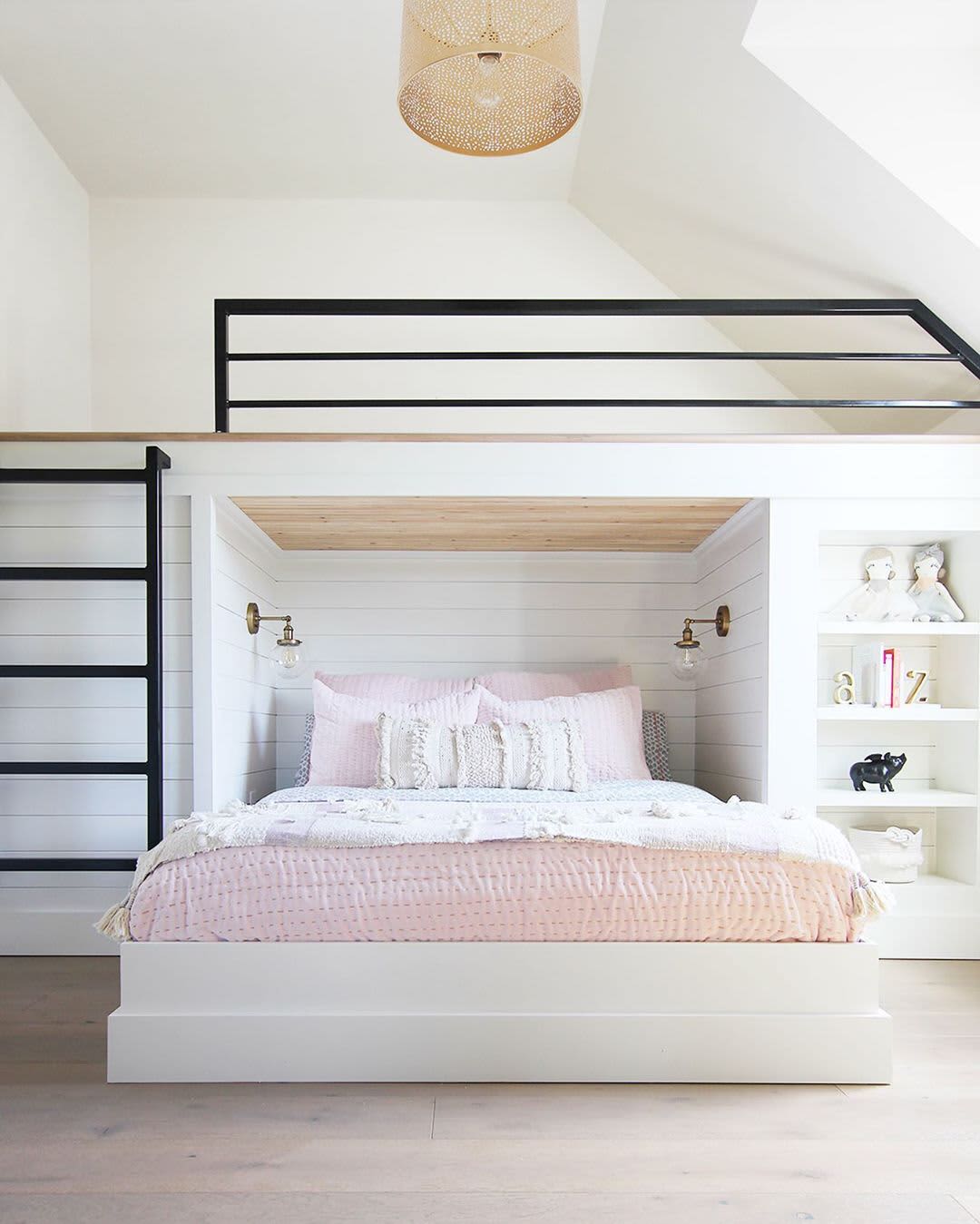 20 DIY Loft Bed Ideas   How to Loft a Queen, Full, or Twin Bed ...