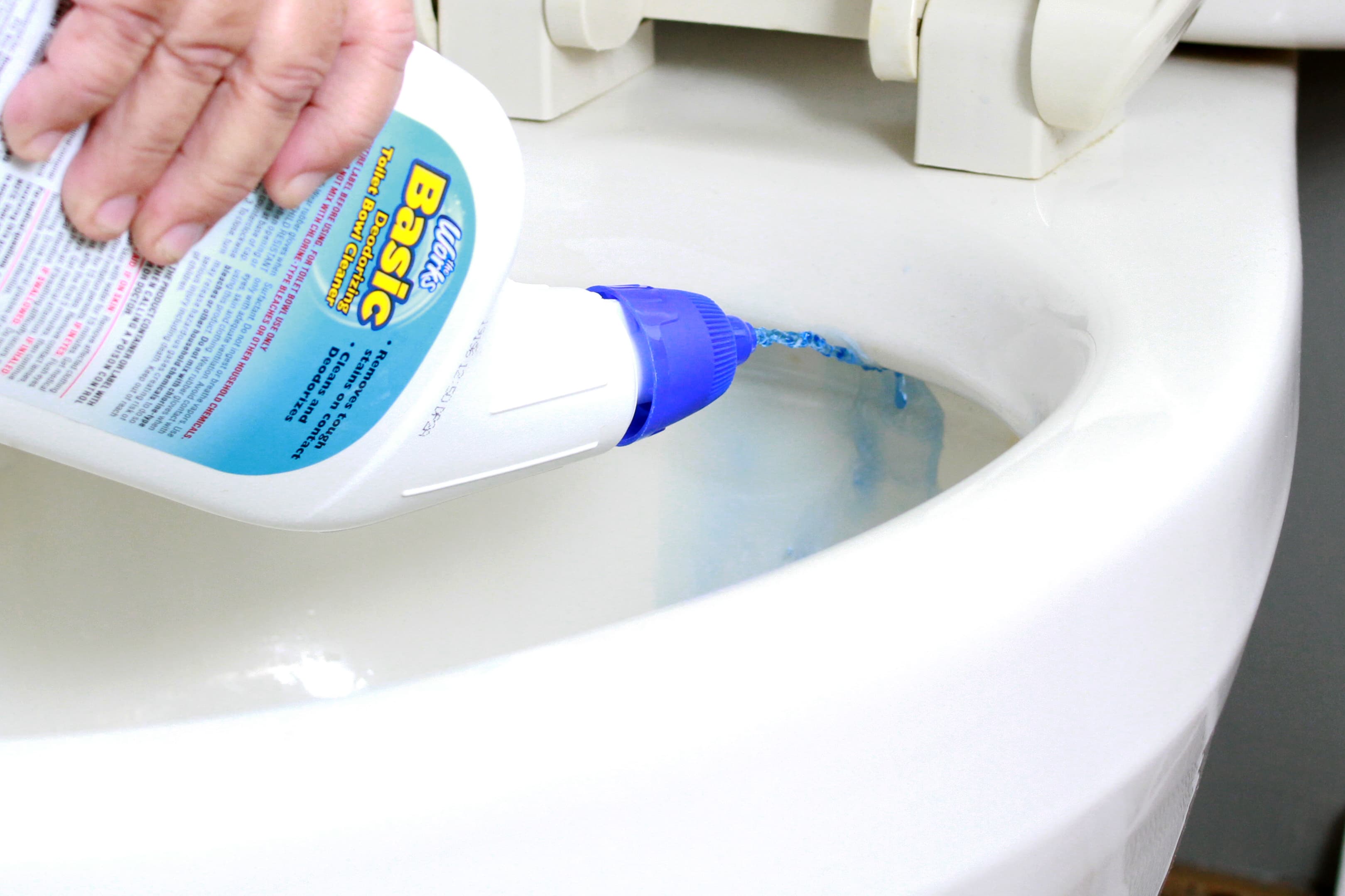 How to Quickly Clean Your Bathroom: All You Should Know