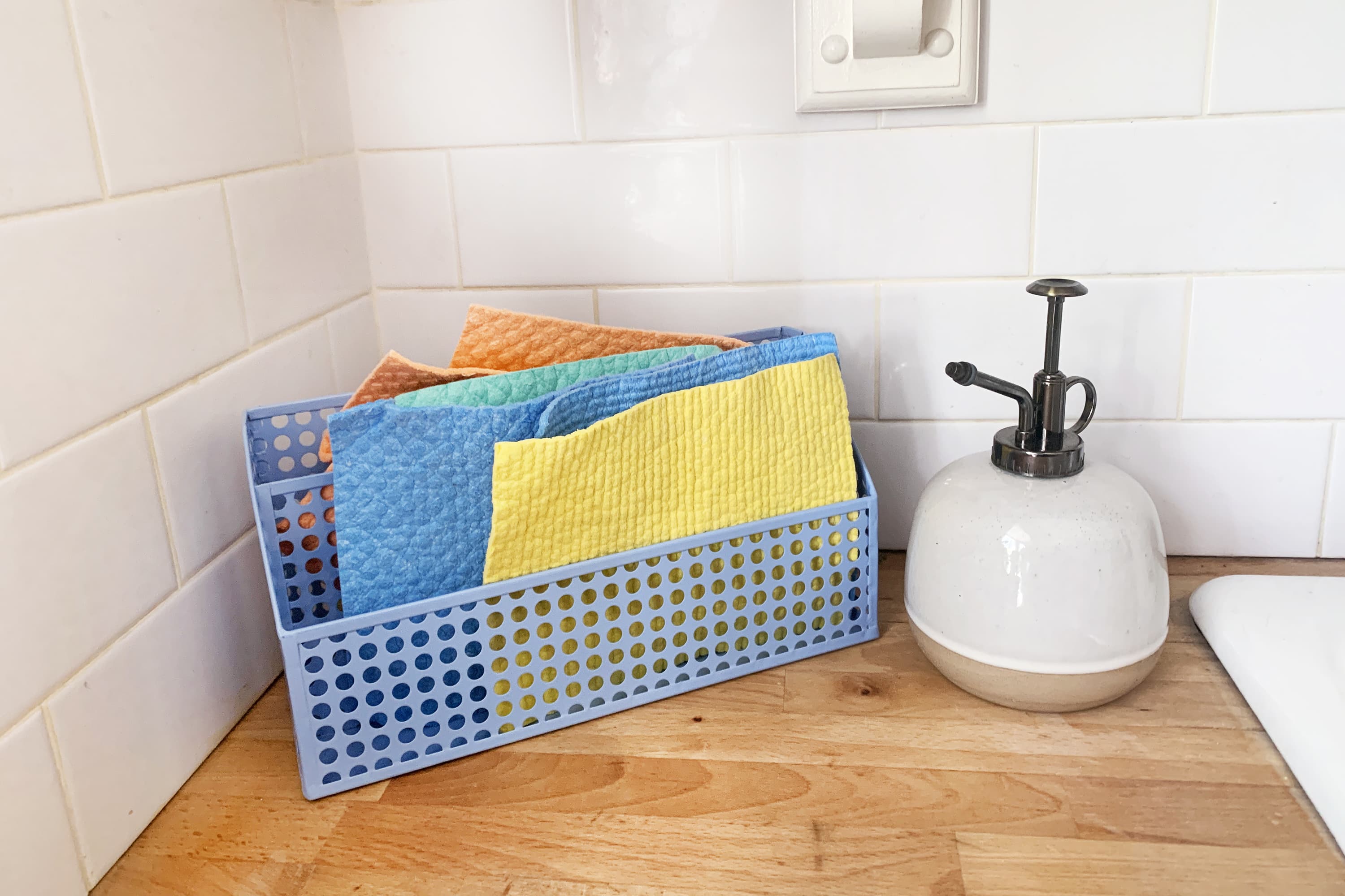 Why You Should Swap Paper Towels for Swedish Dishcloths – Simple Good