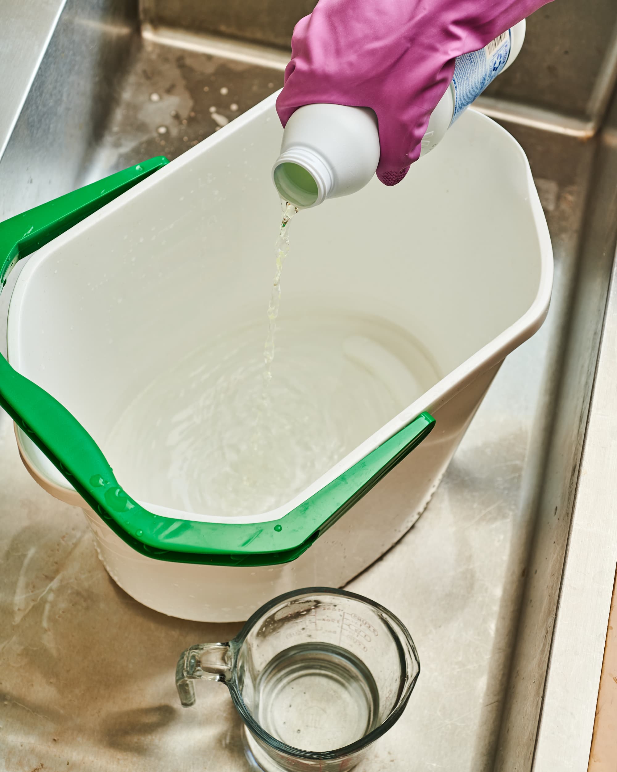 Cleaning and Disinfecting With Bleach