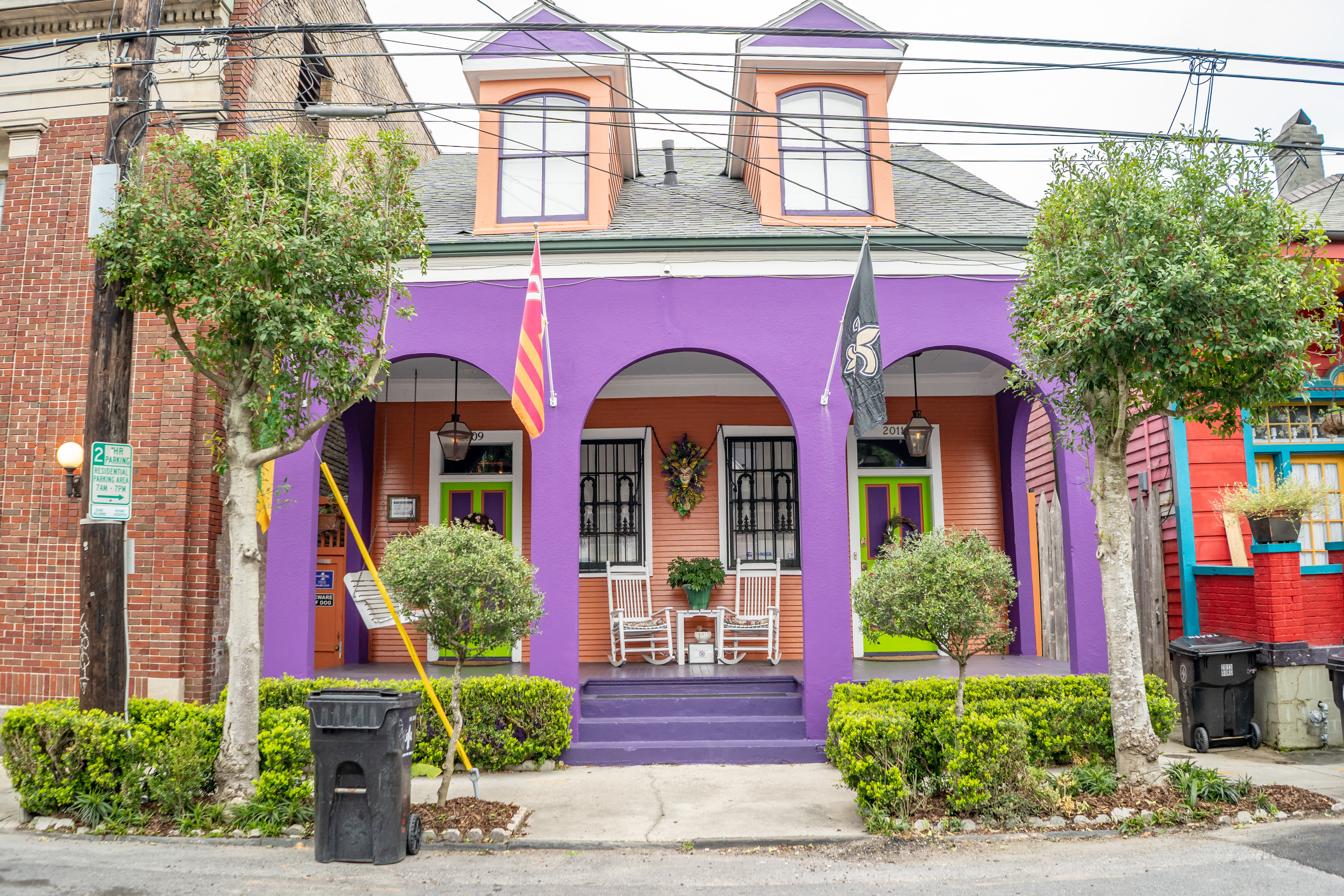 What's up with those violet trash bags appearing around Austin?