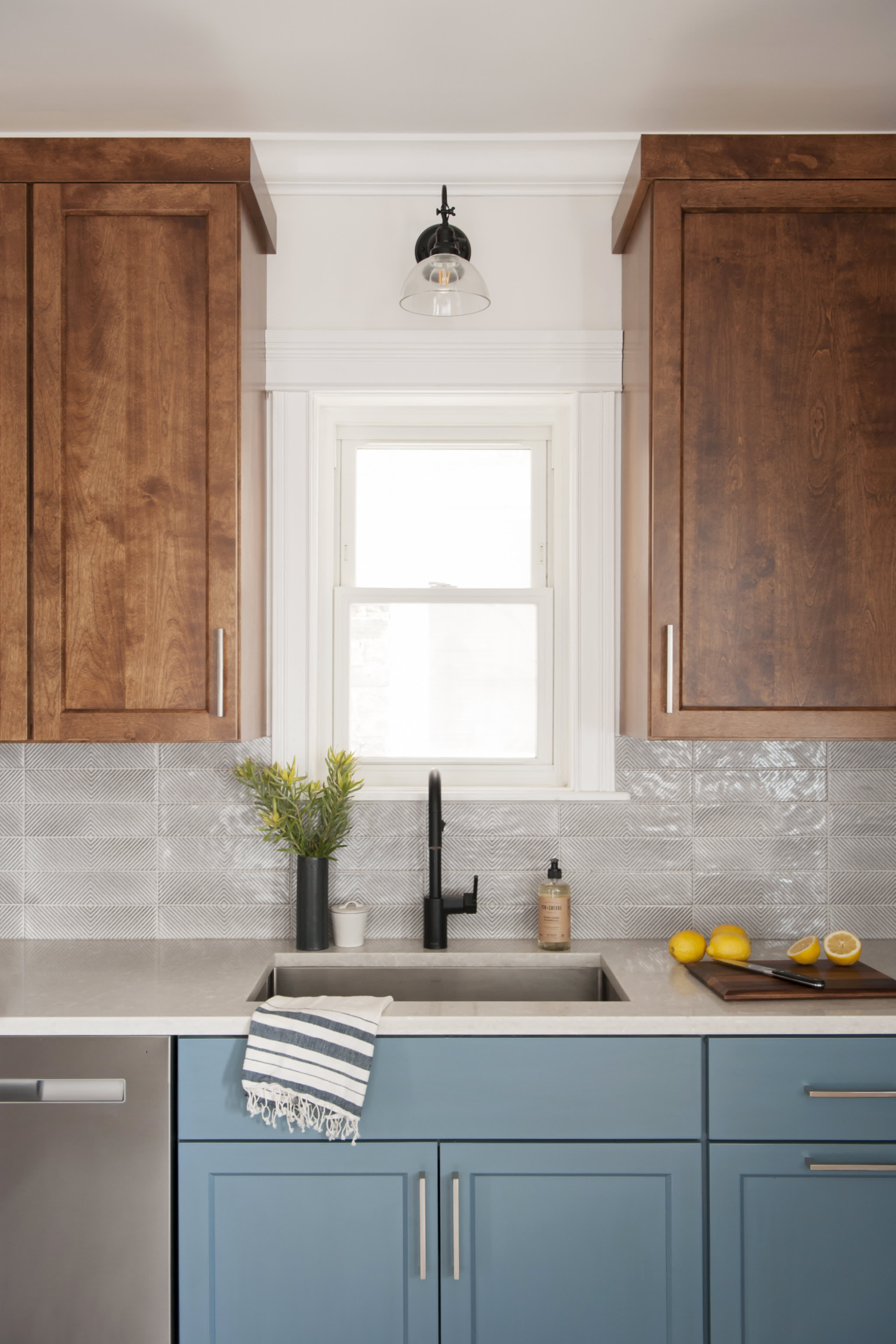 15 Kitchen Countertop Cabinet Ideas Guaranteed to Add Old-World Charm, Hunker