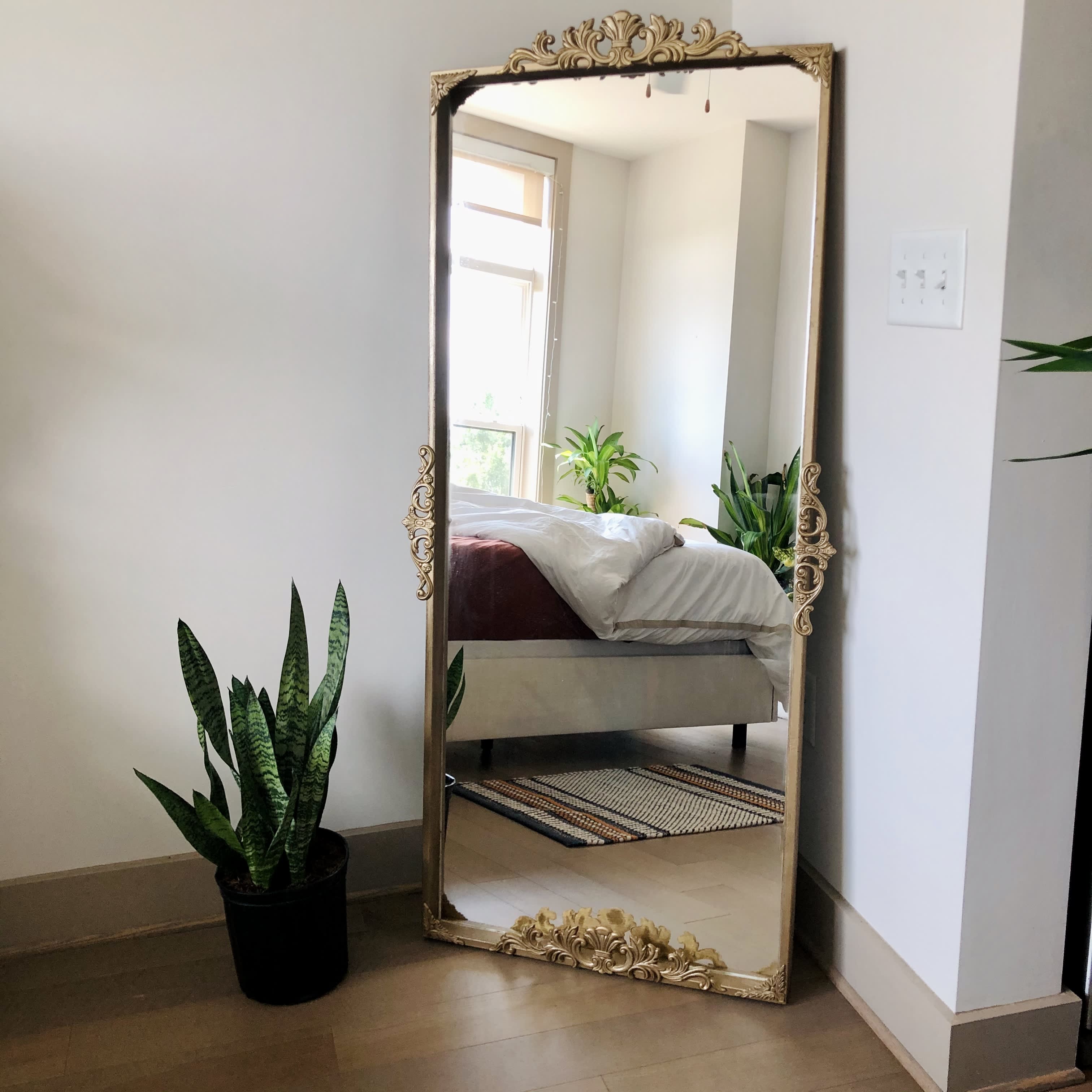 DIY quick gold leaf mirror upgrade - The Homesteady